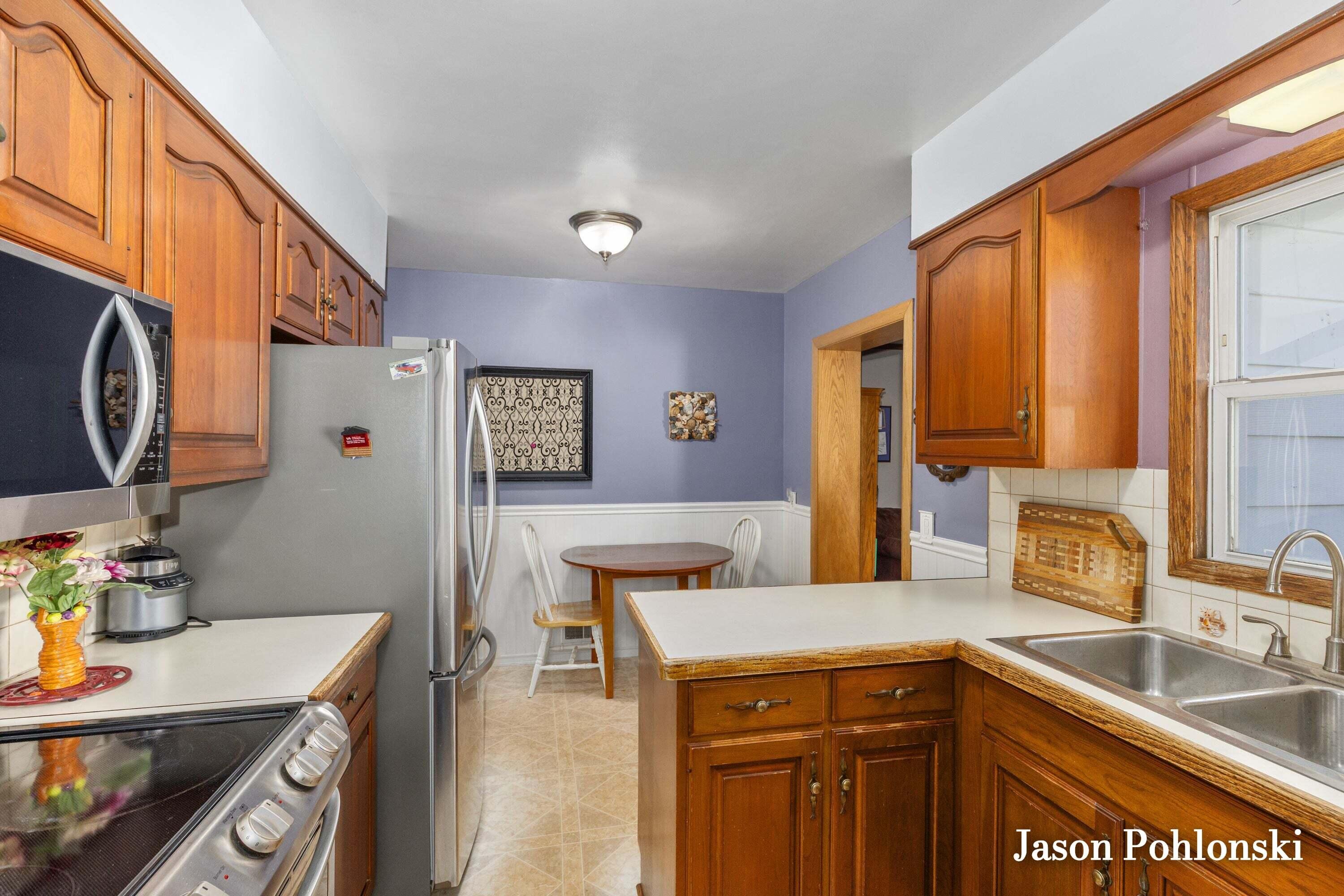 1805 Fremont Avenue NW Grand Rapids MI 49504