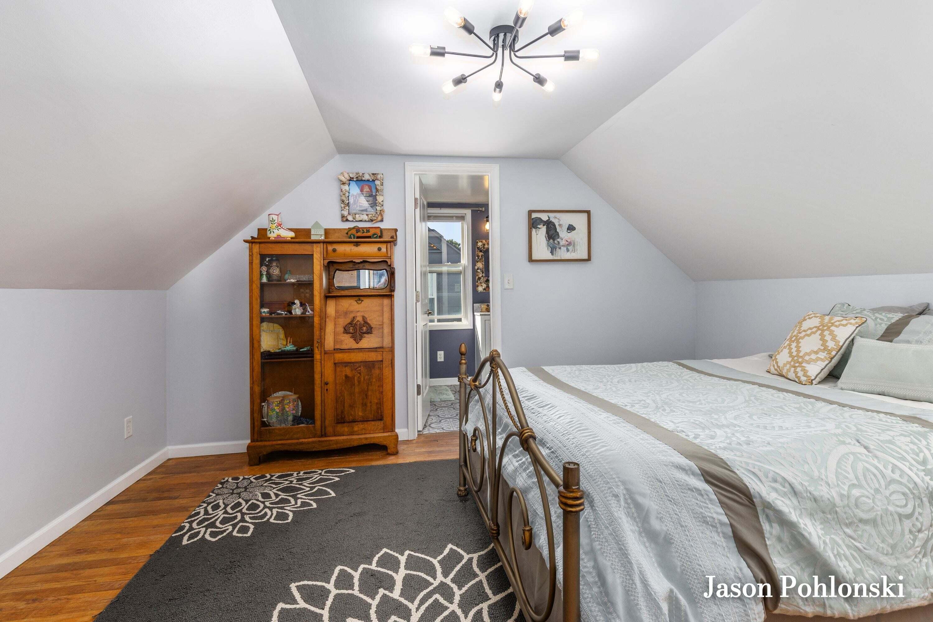 1805 Fremont Avenue NW Grand Rapids MI 49504