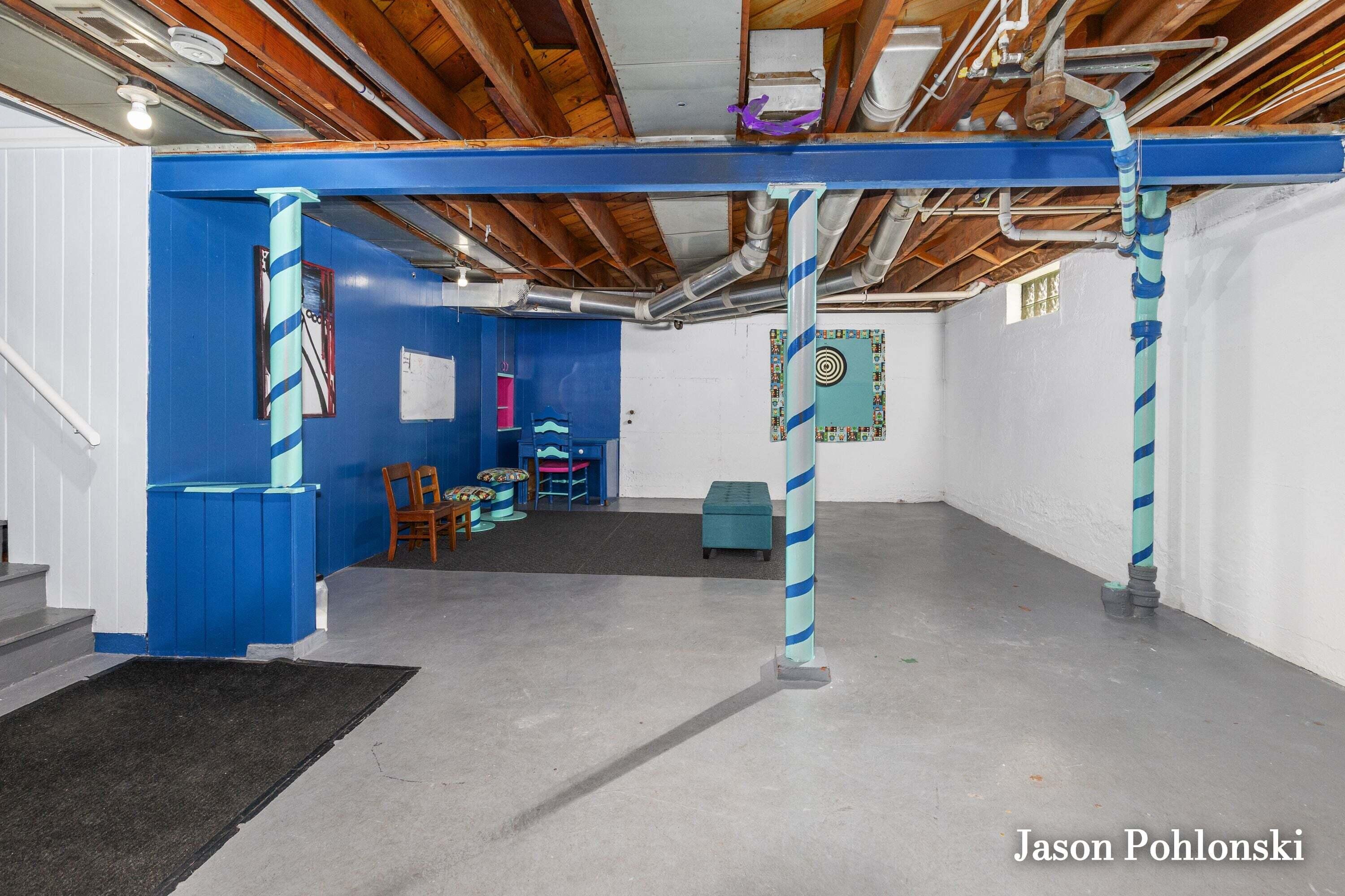1805 Fremont Avenue NW Grand Rapids MI 49504