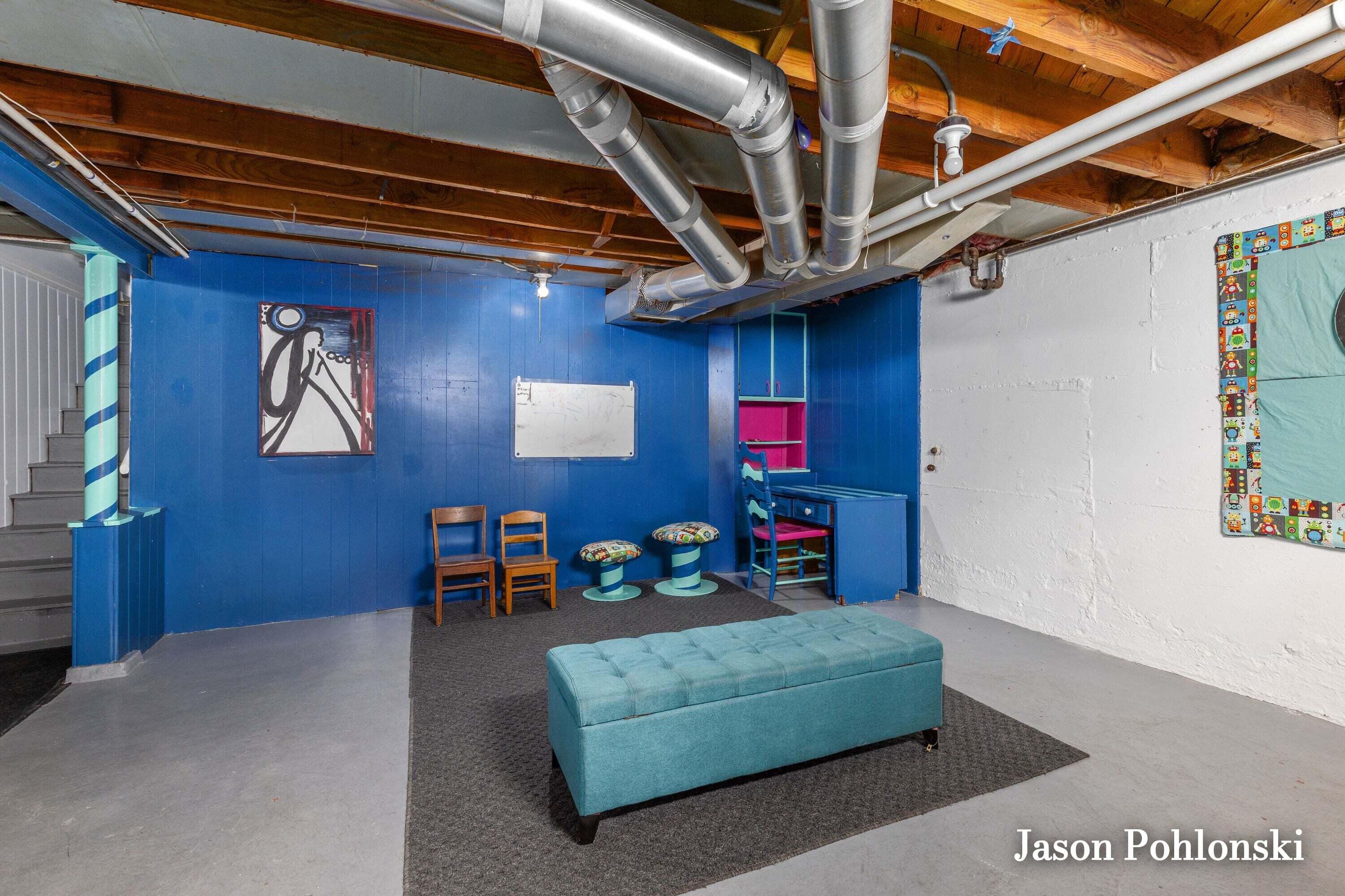 1805 Fremont Avenue NW Grand Rapids MI 49504
