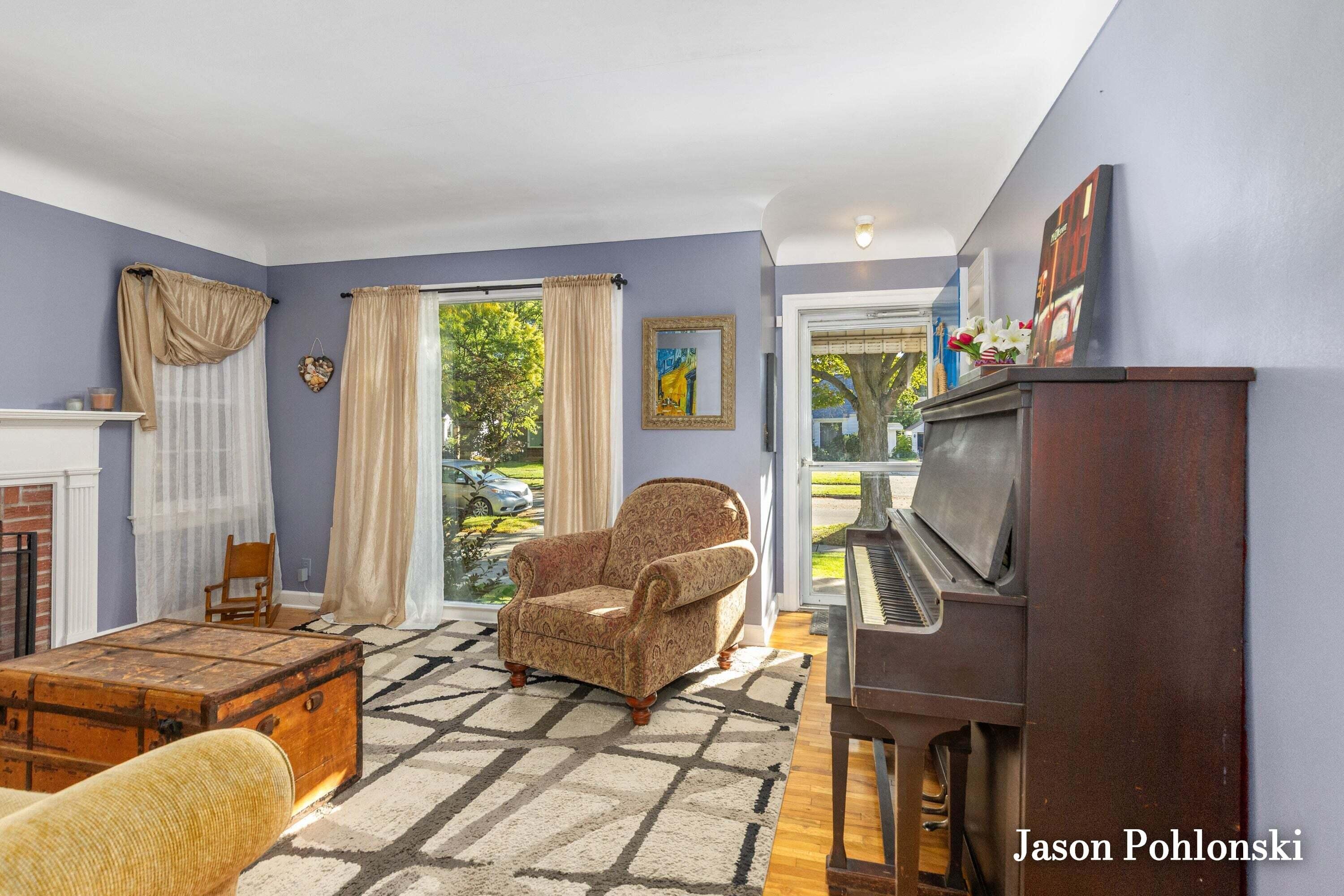 1805 Fremont Avenue NW Grand Rapids MI 49504