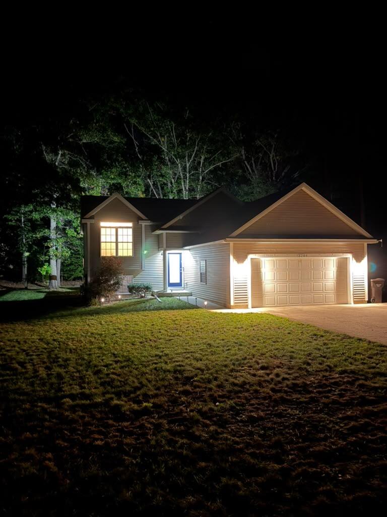 13244 128th Avenue Grand Haven MI 49417