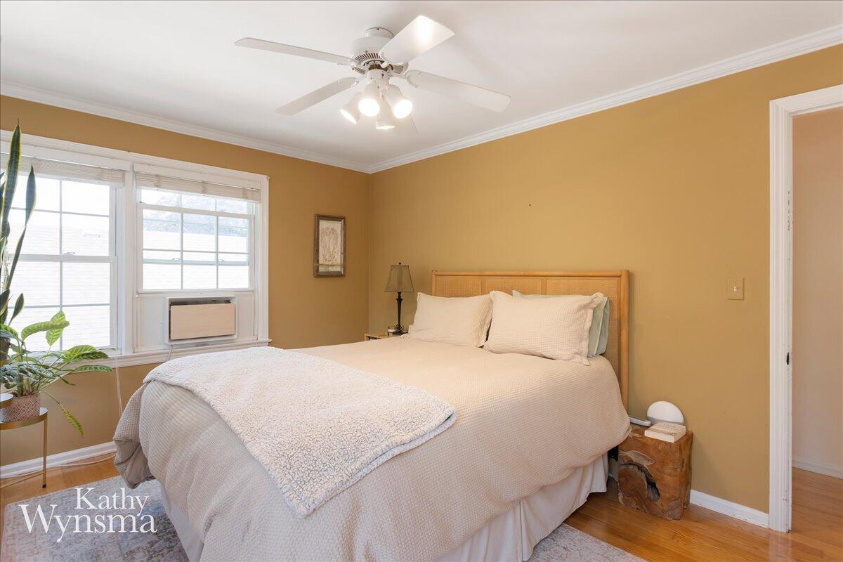 2604 SE Richards Drive SE East Grand Rapids MI 49506