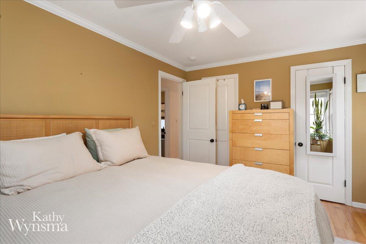 2604 SE Richards Drive SE East Grand Rapids MI 49506