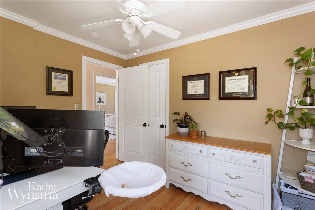 2604 SE Richards Drive SE East Grand Rapids MI 49506