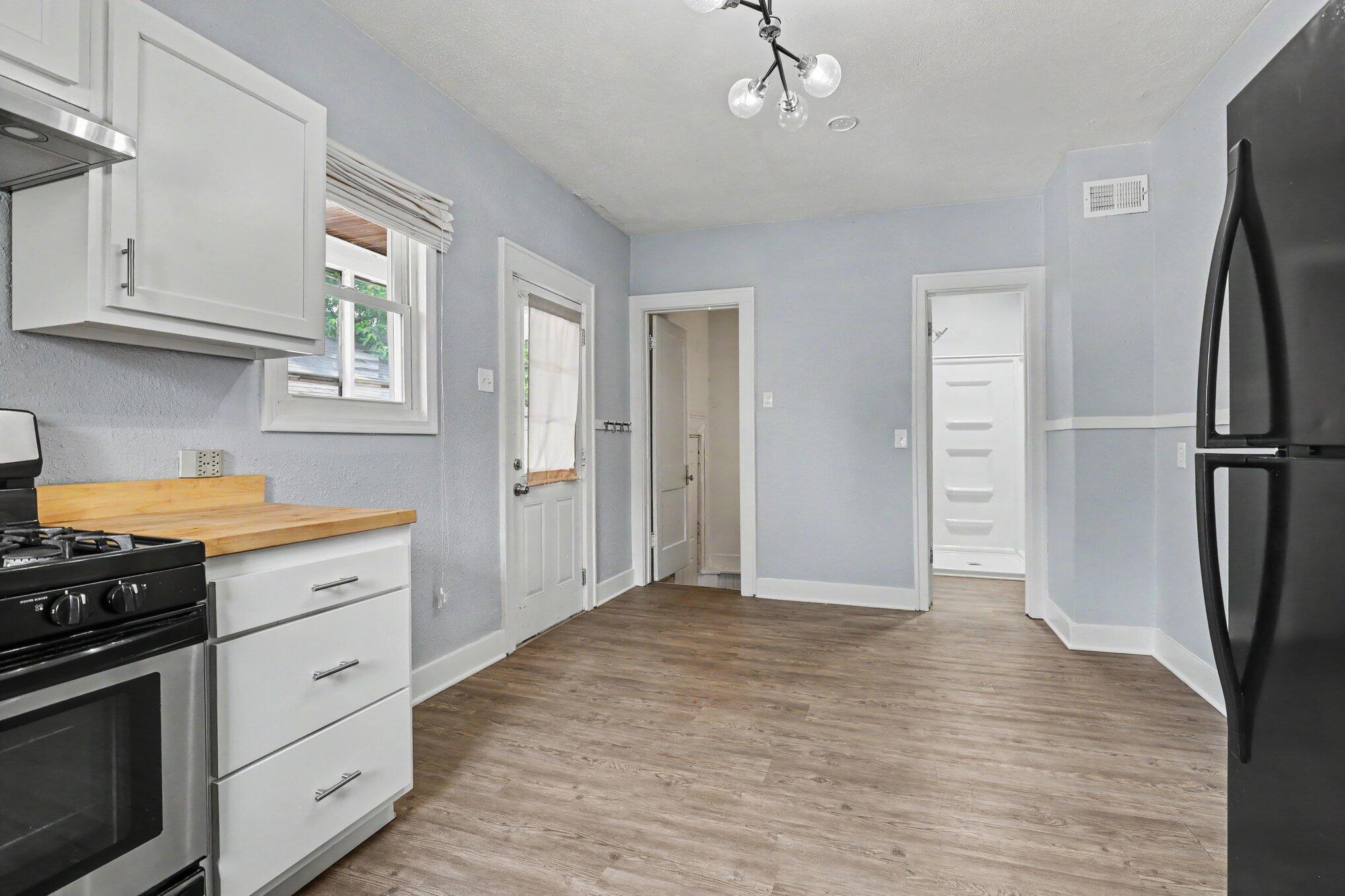 800 6th Street NW Grand Rapids MI 49504