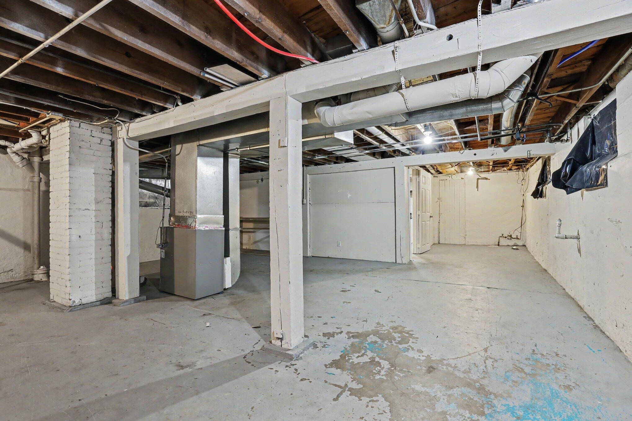 800 6th Street NW Grand Rapids MI 49504