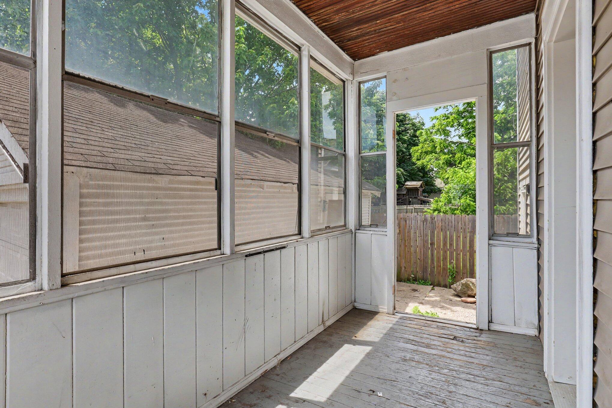 800 6th Street NW Grand Rapids MI 49504