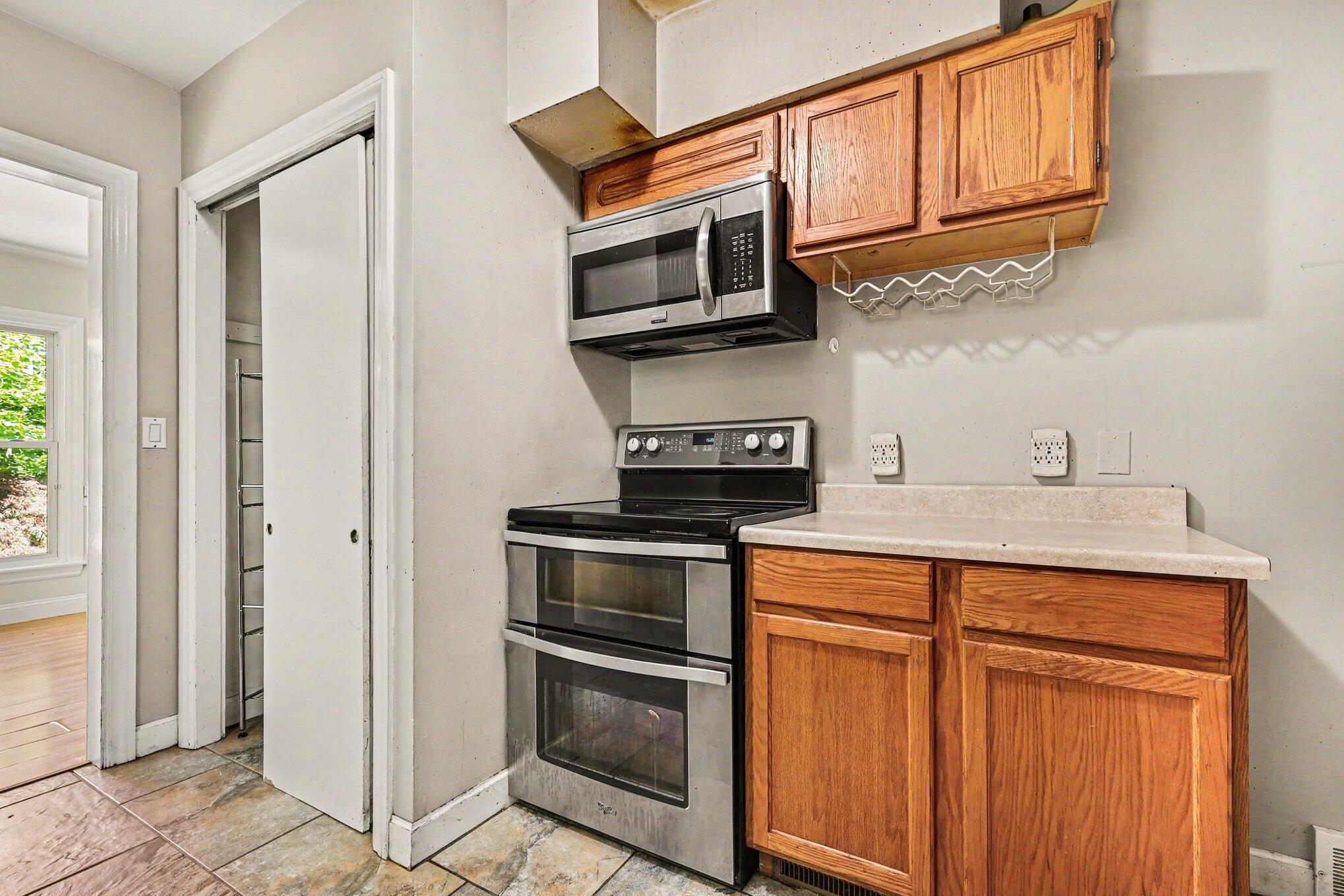 1217 Plymouth Avenue SE Grand Rapids MI 49506