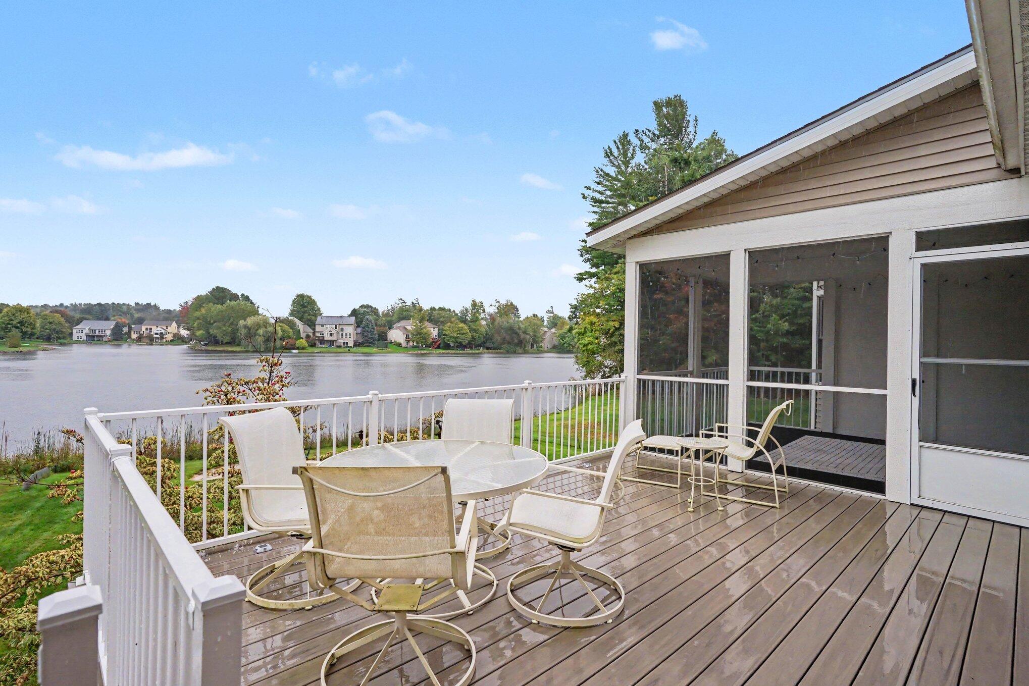 6852 Westshire Drive Norton Shores MI 49444