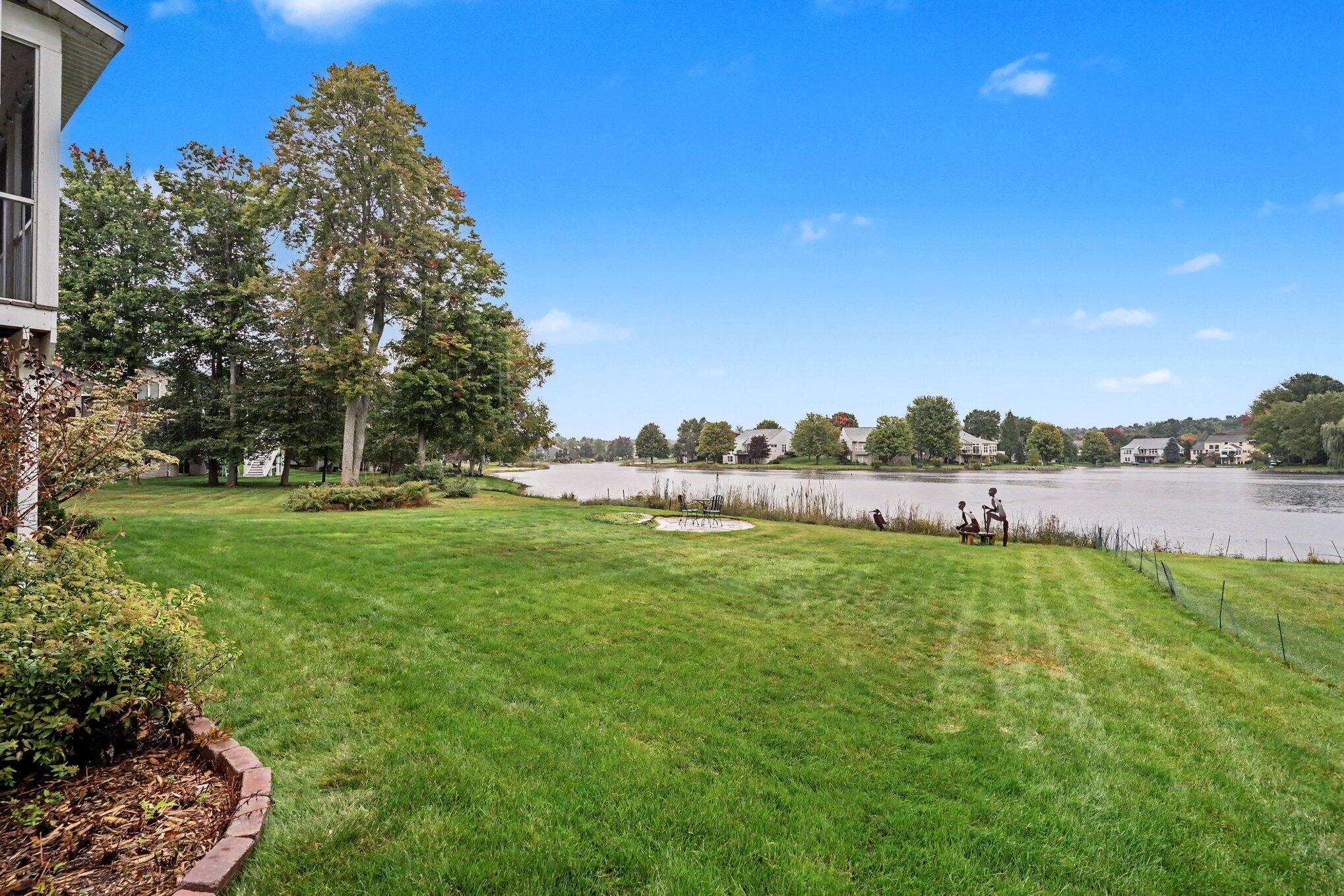 6852 Westshire Drive Norton Shores MI 49444