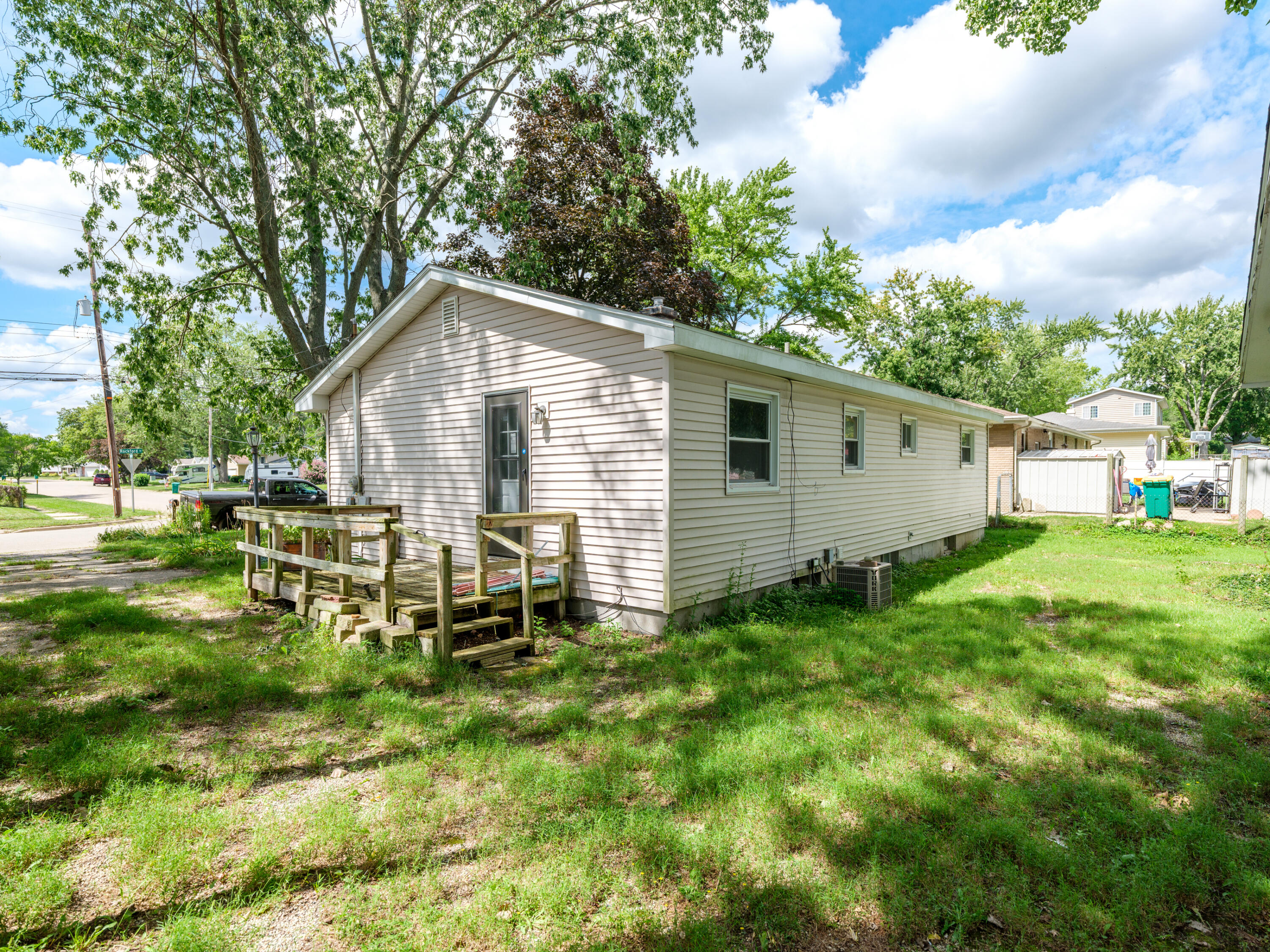 7133 Rockford Street Portage MI 49024