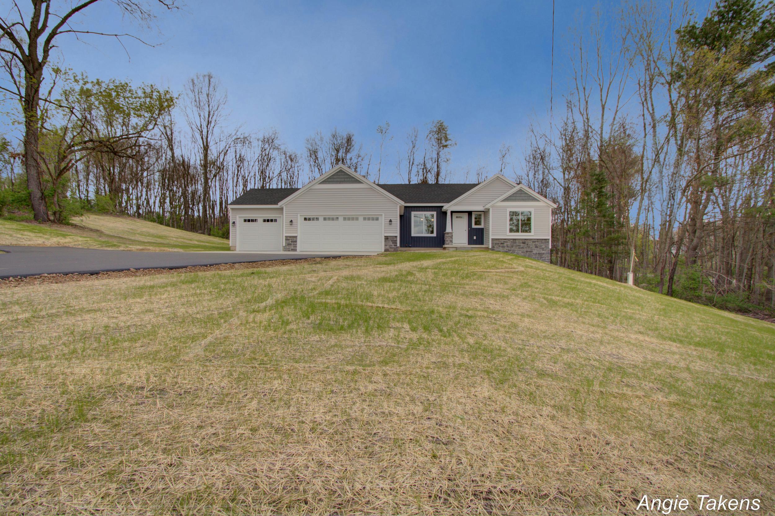 3575 13 Mile Road NE Rockford MI 49341