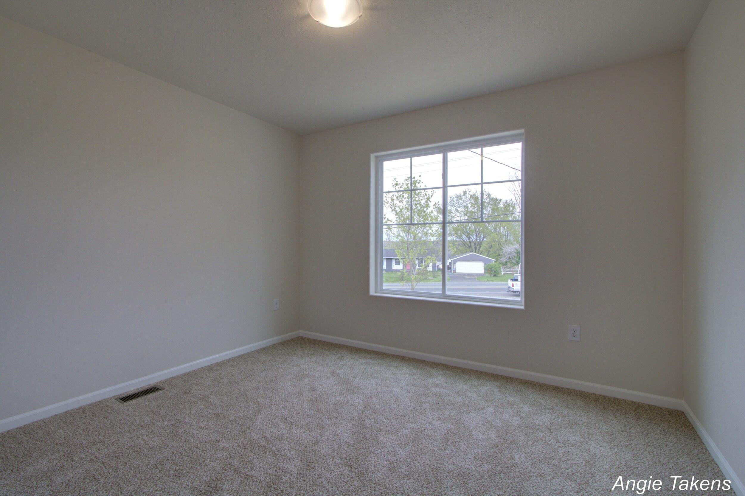 3575 13 Mile Road NE Rockford MI 49341