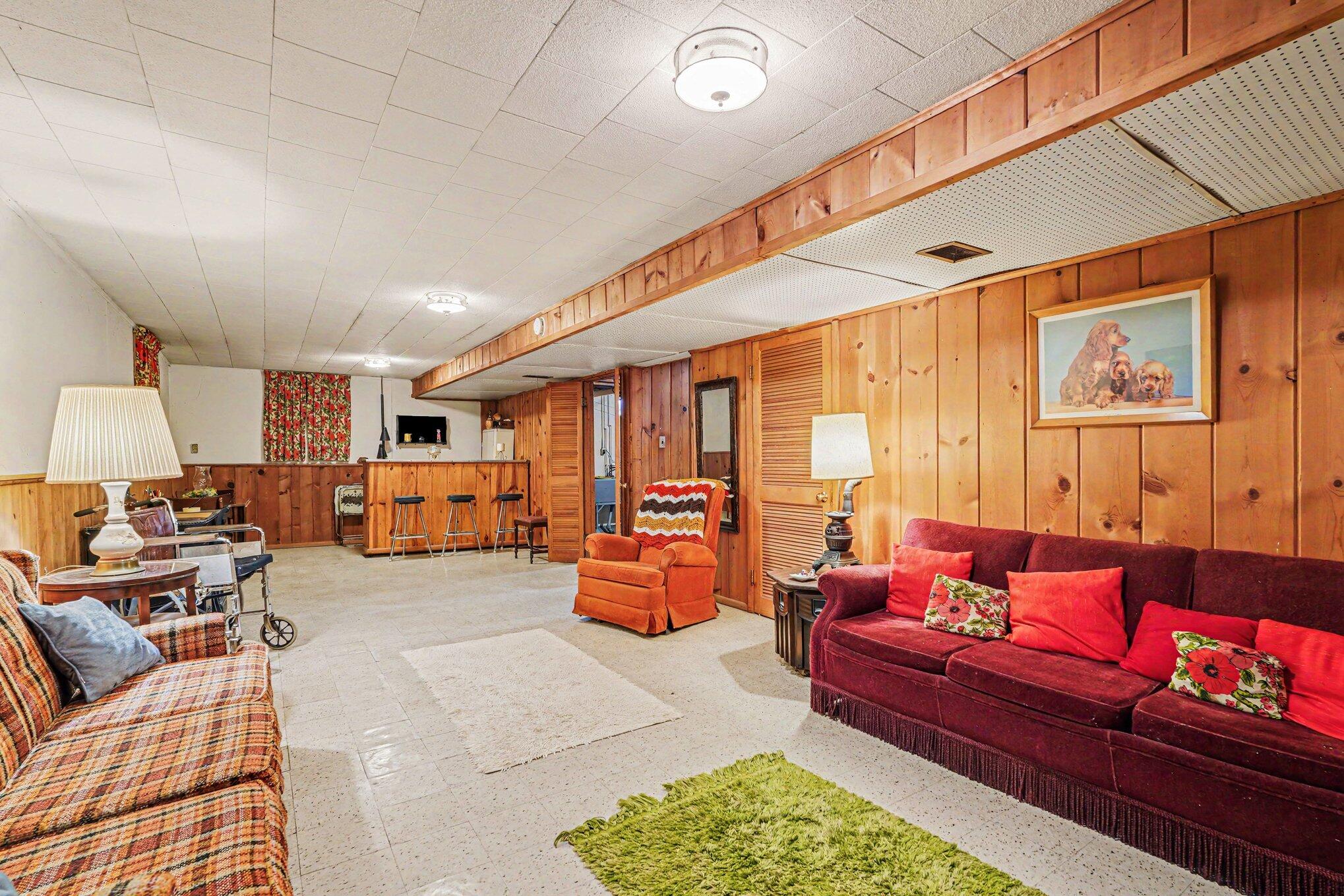 1234 Fay Avenue NW Grand Rapids MI 49504