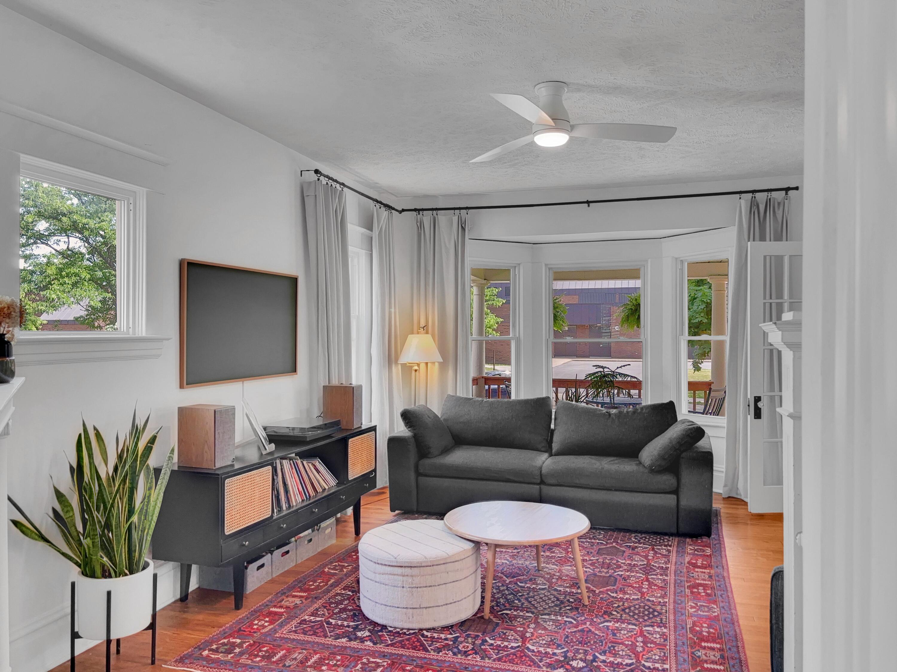 1211 Sigsbee Street SE Grand Rapids MI 49506