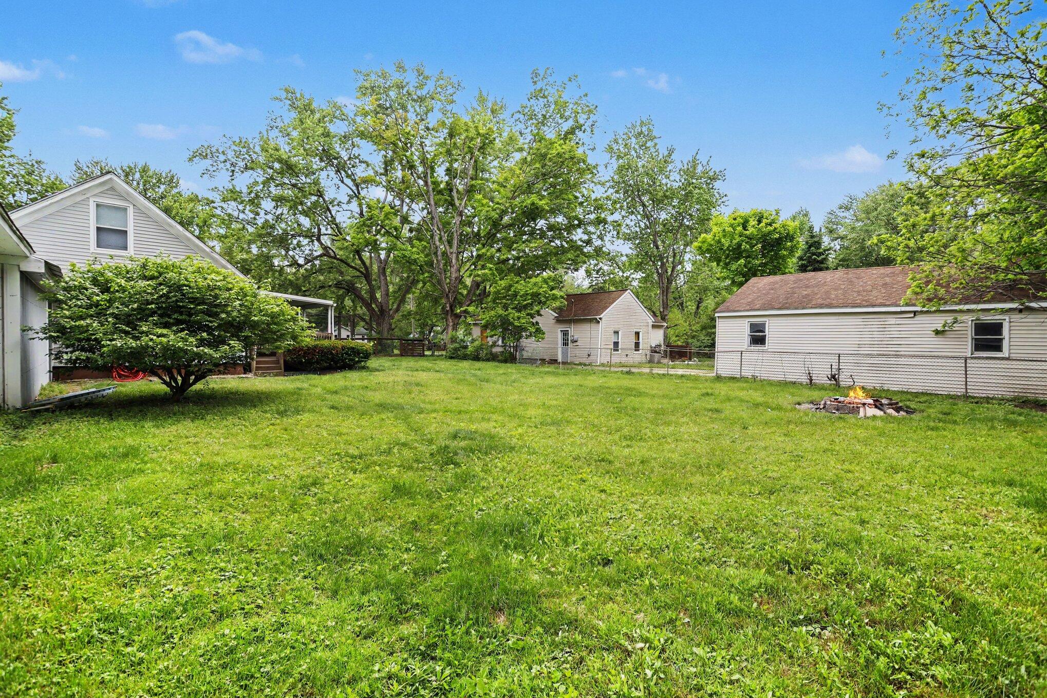 1743 Colby Avenue Kalamazoo MI 49004