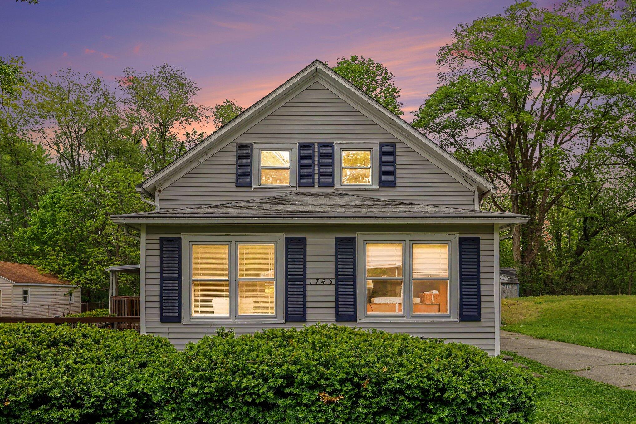 1743 Colby Avenue Kalamazoo MI 49004