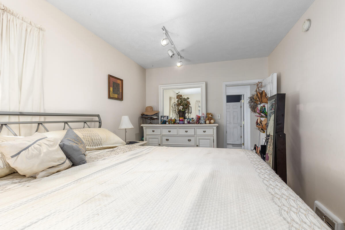 15331 Quincy Street Holland MI 49424