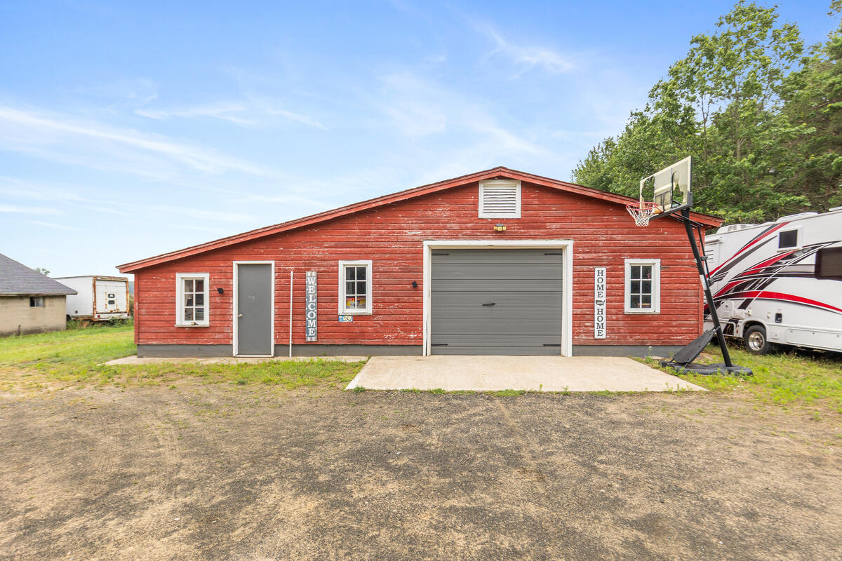 15331 Quincy Street Holland MI 49424