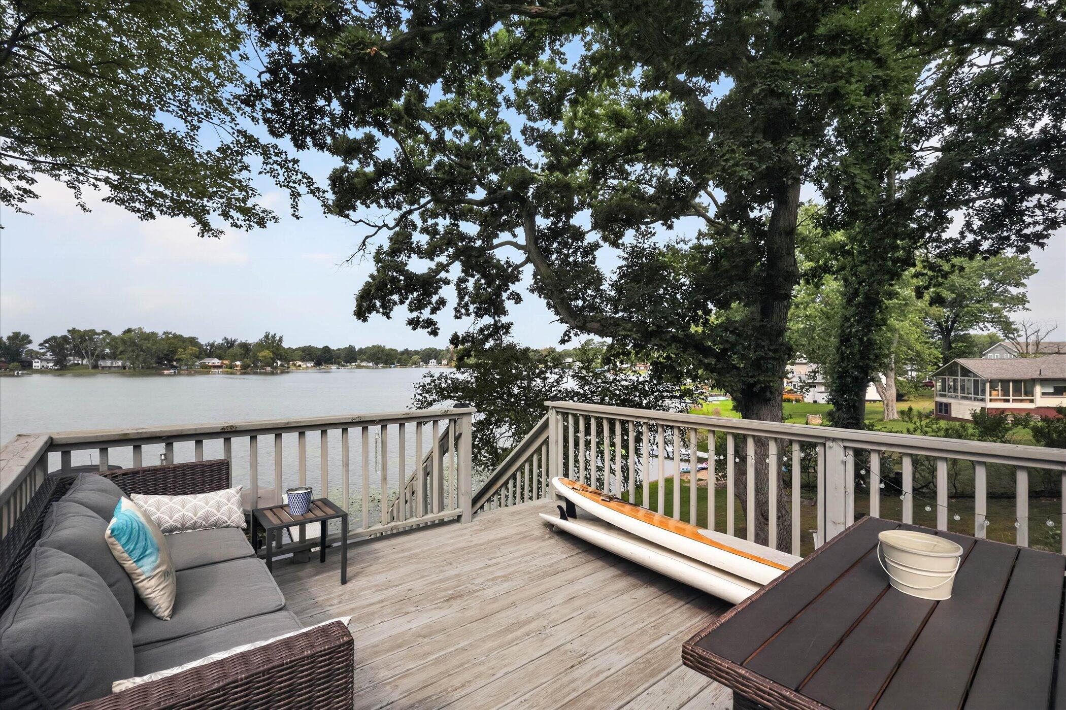 52784 Twin Lakeview Drive Dowagiac MI 49047