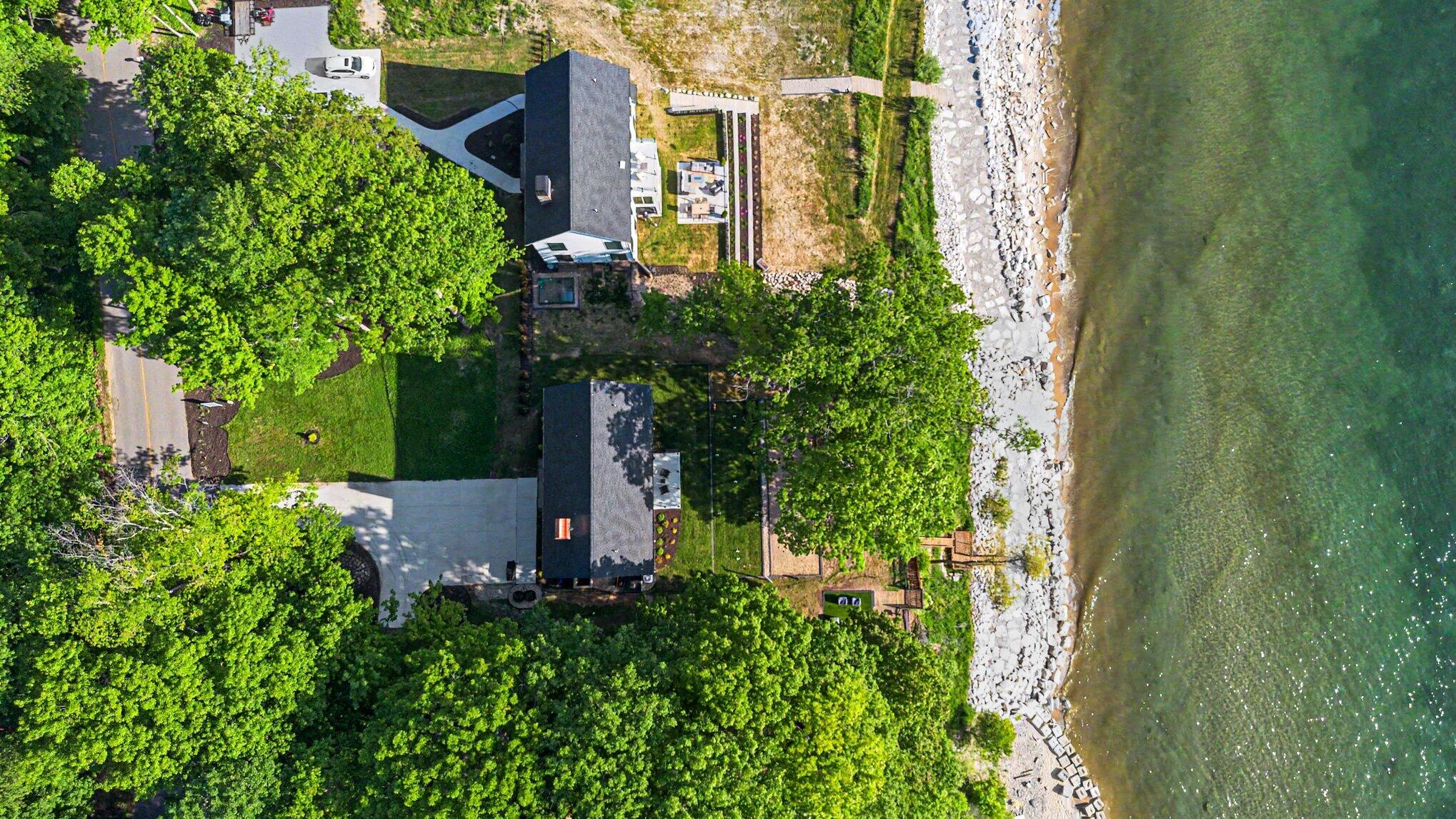 2578 Lakeshore Drive Fennville MI 49408