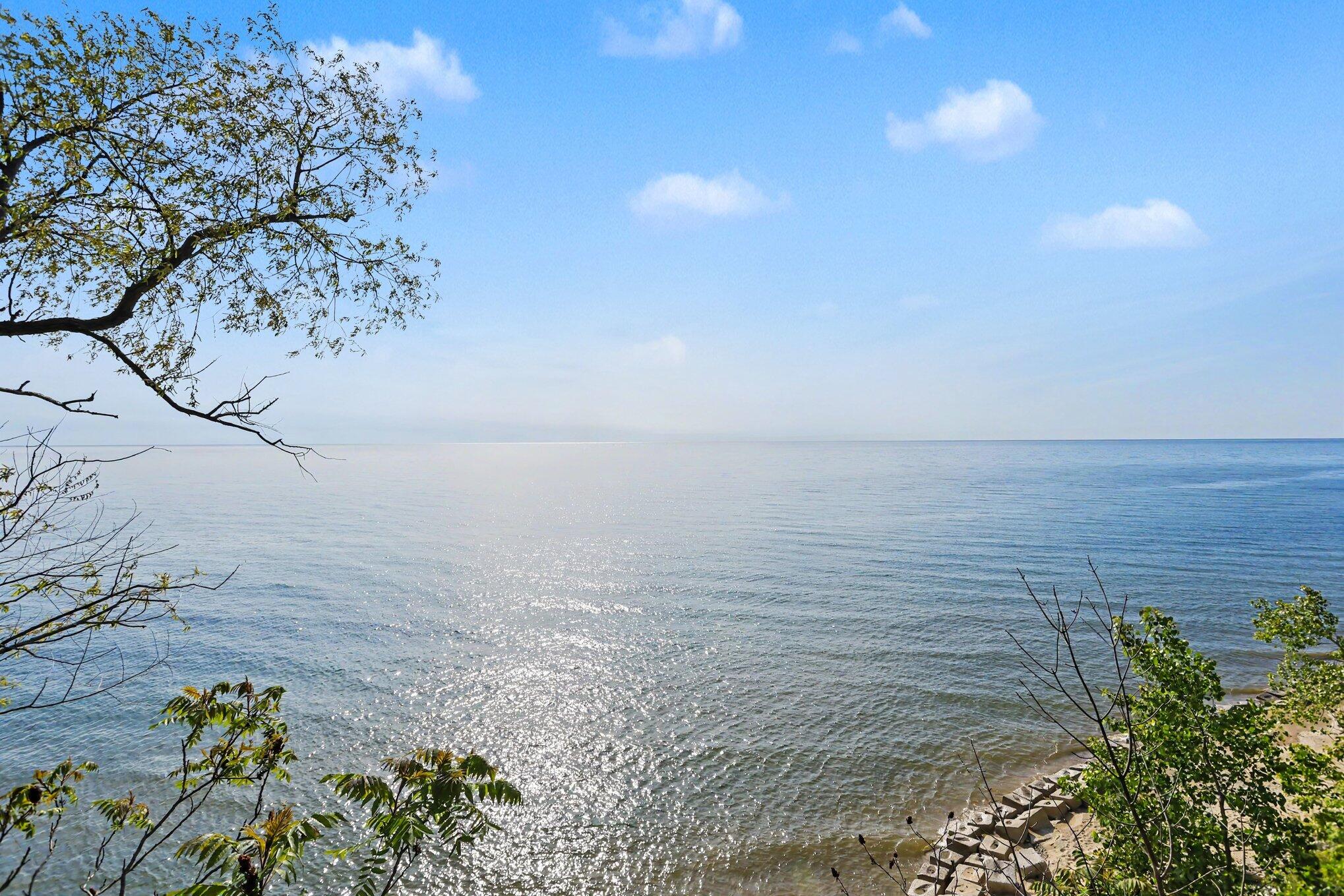 2578 Lakeshore Drive Fennville MI 49408