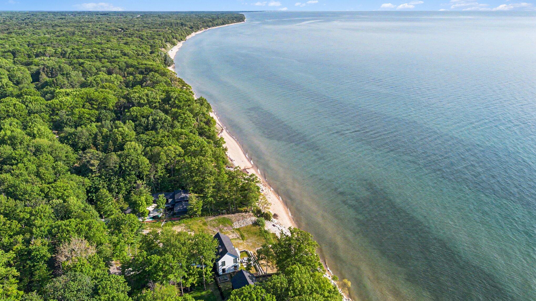 2578 Lakeshore Drive Fennville MI 49408