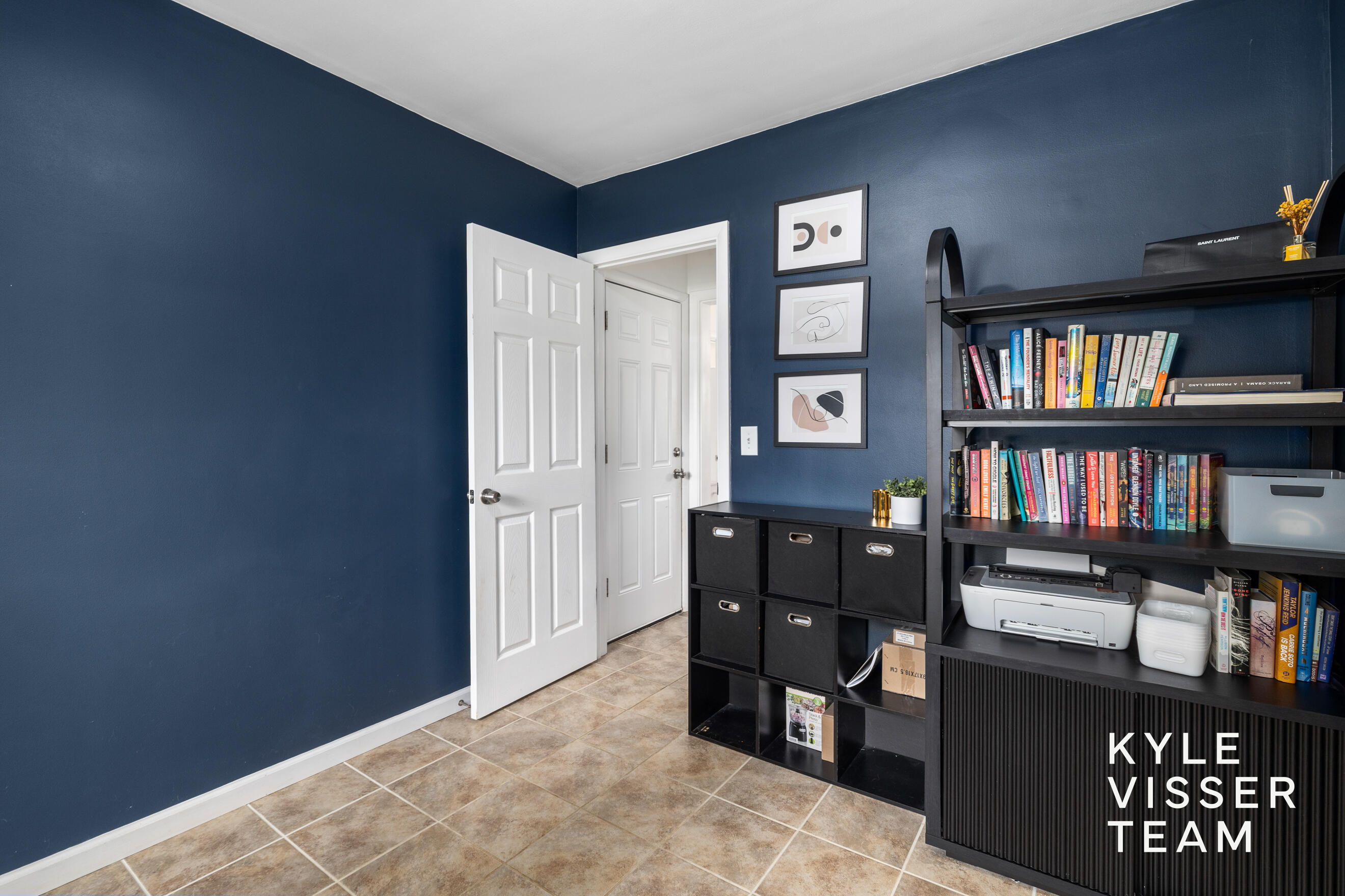 3030 Cascade Road SE East Grand Rapids MI 49506