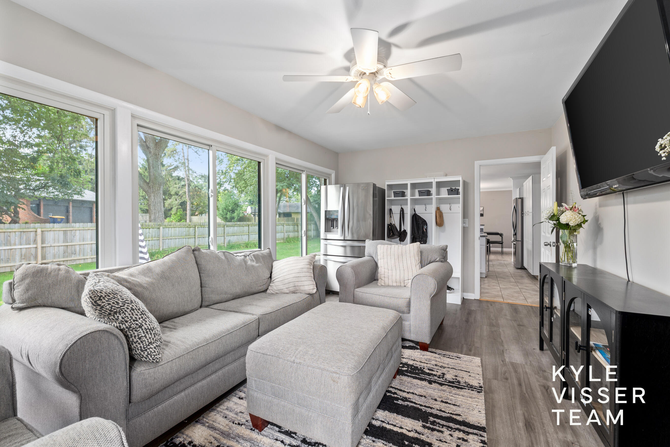 3030 Cascade Road SE East Grand Rapids MI 49506