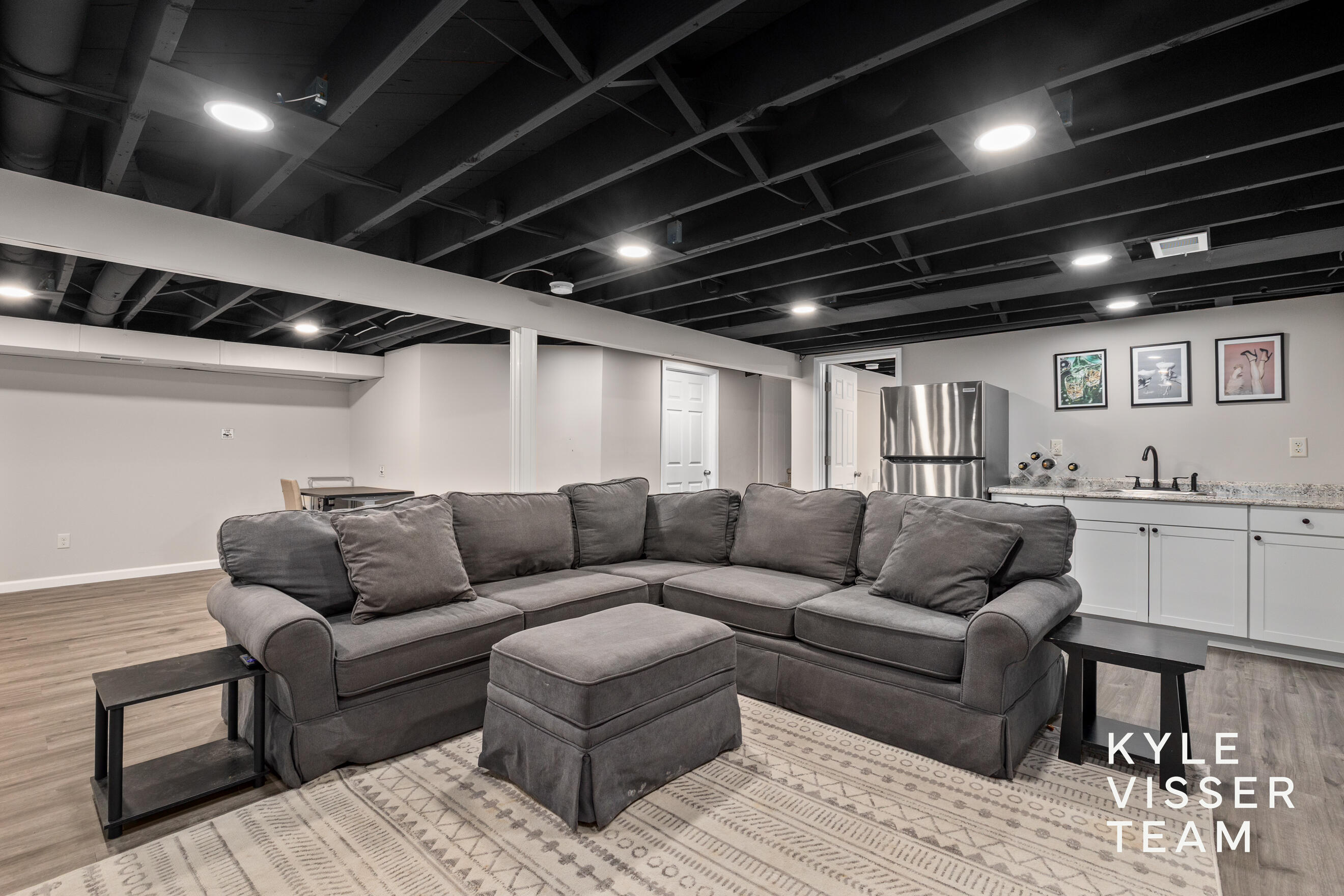 3030 Cascade Road SE East Grand Rapids MI 49506