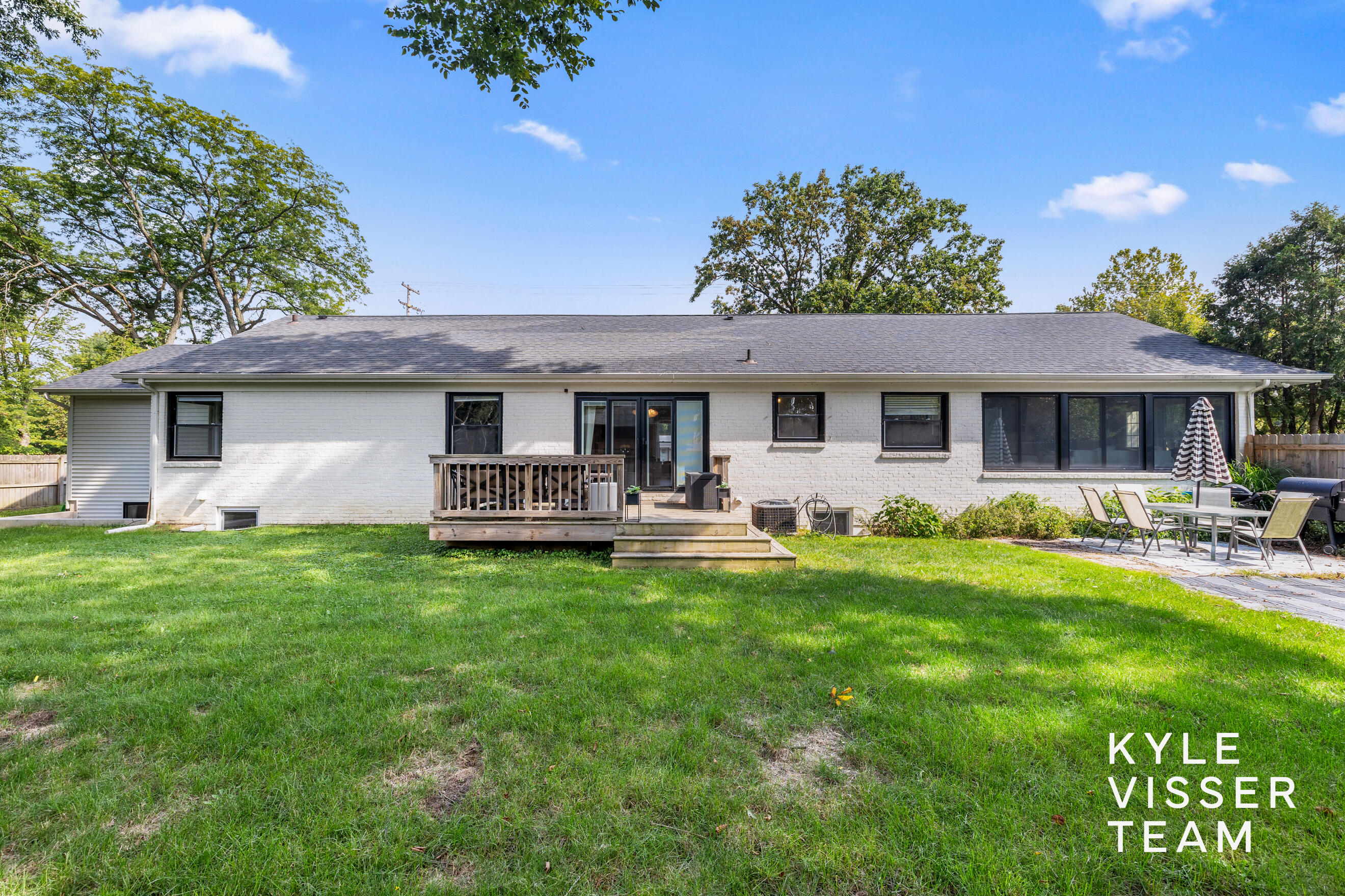 3030 Cascade Road SE East Grand Rapids MI 49506