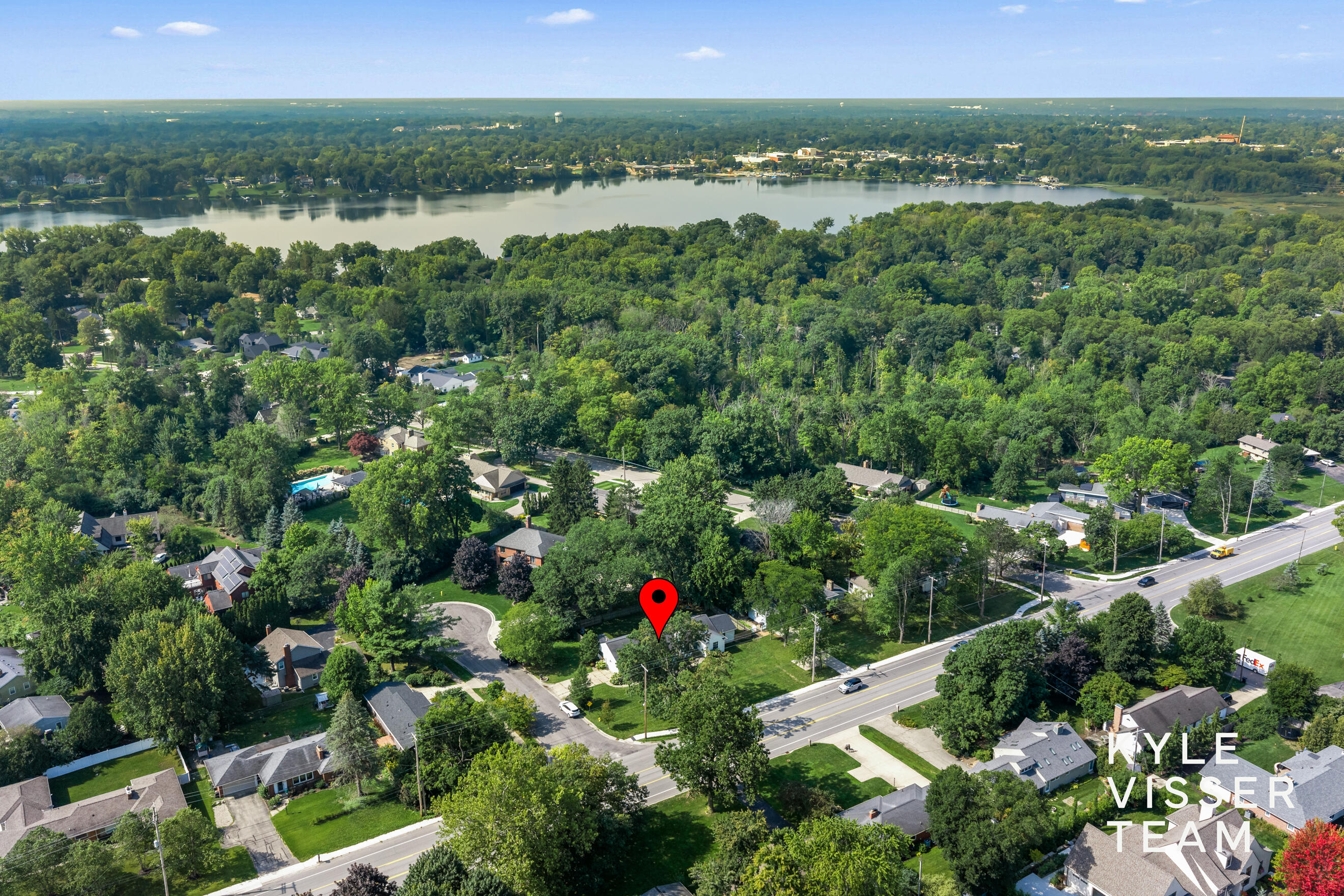 3030 Cascade Road SE East Grand Rapids MI 49506