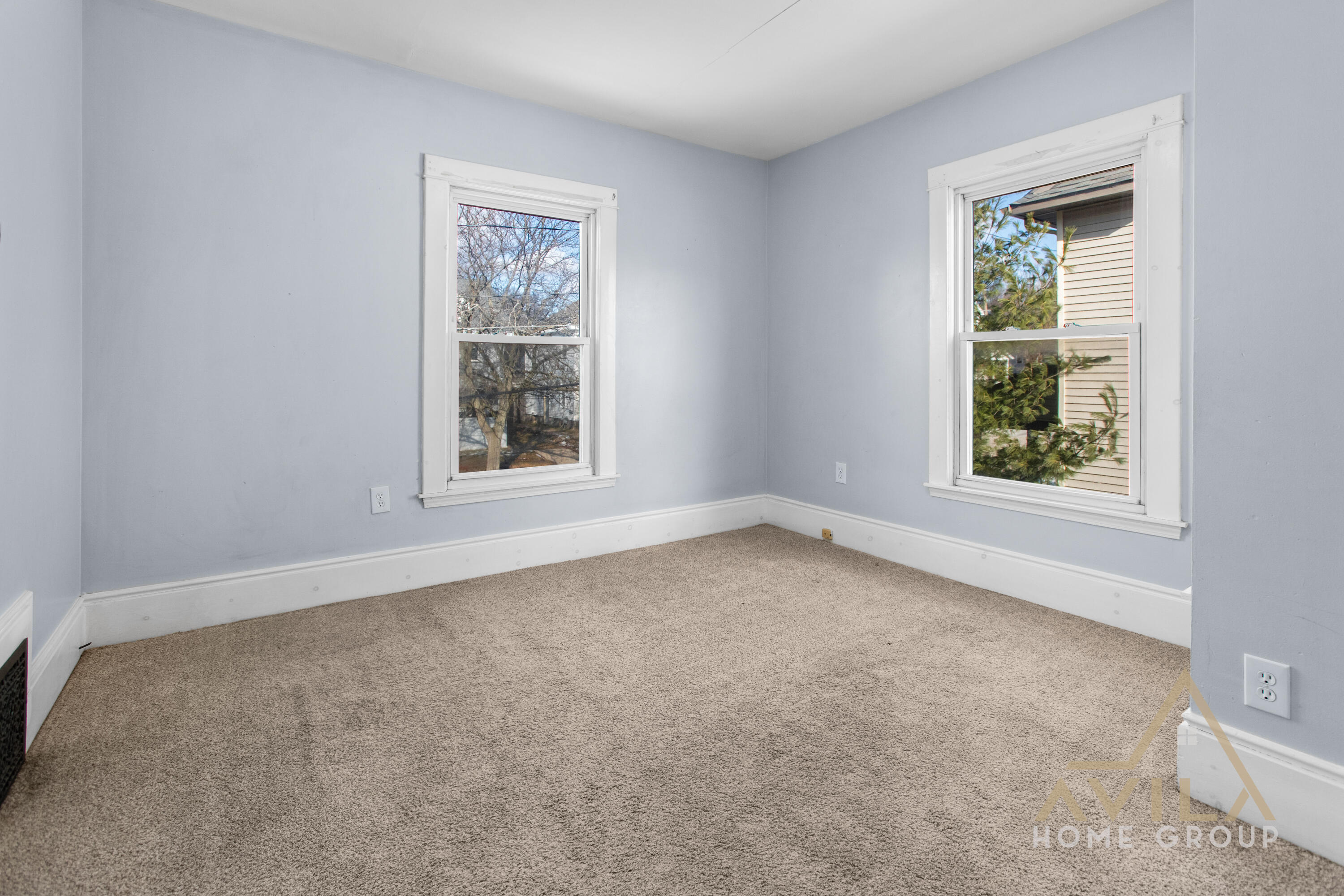 452 Howard Street SE Grand Rapids MI 49507