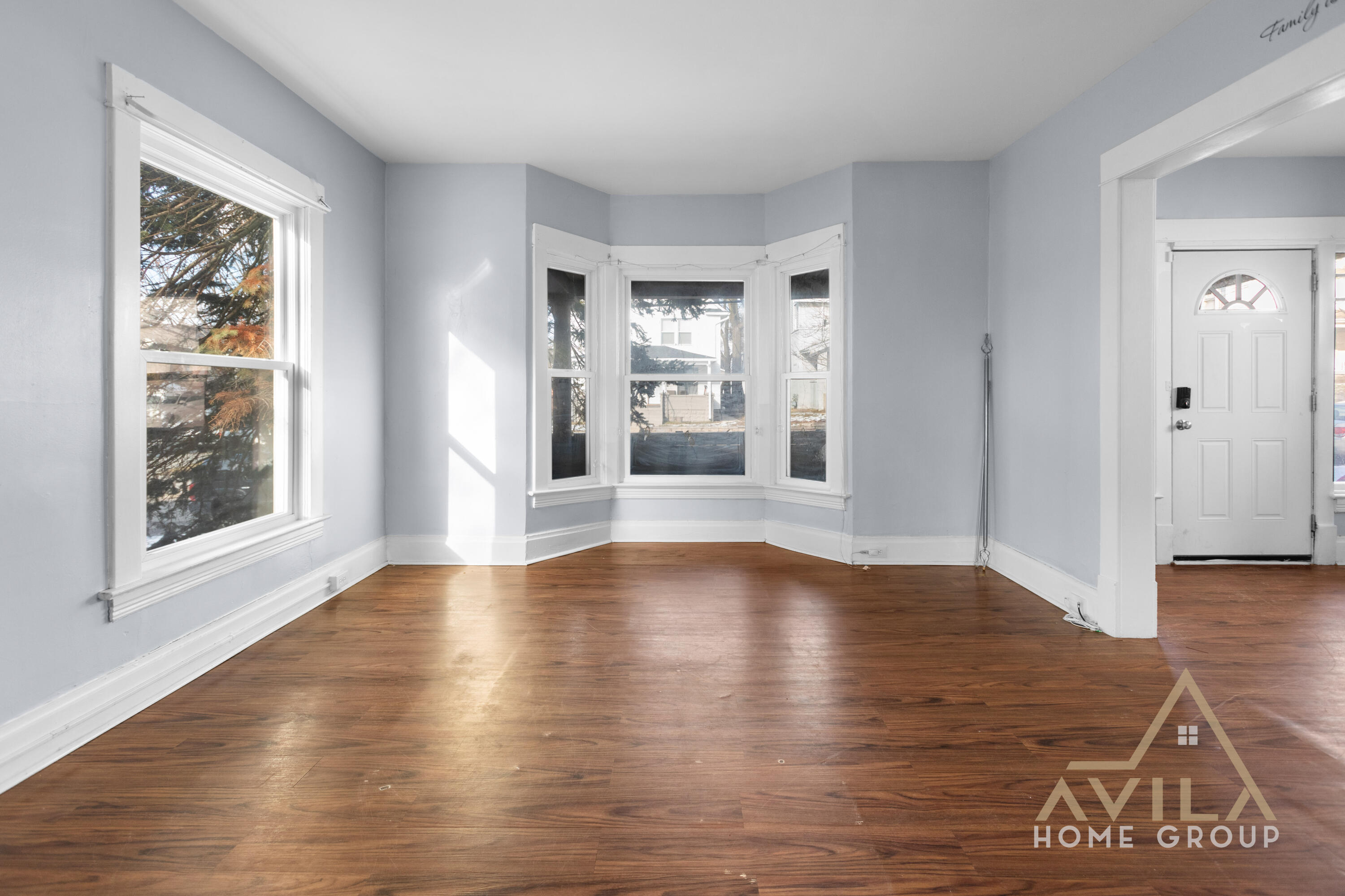 452 Howard Street SE Grand Rapids MI 49507