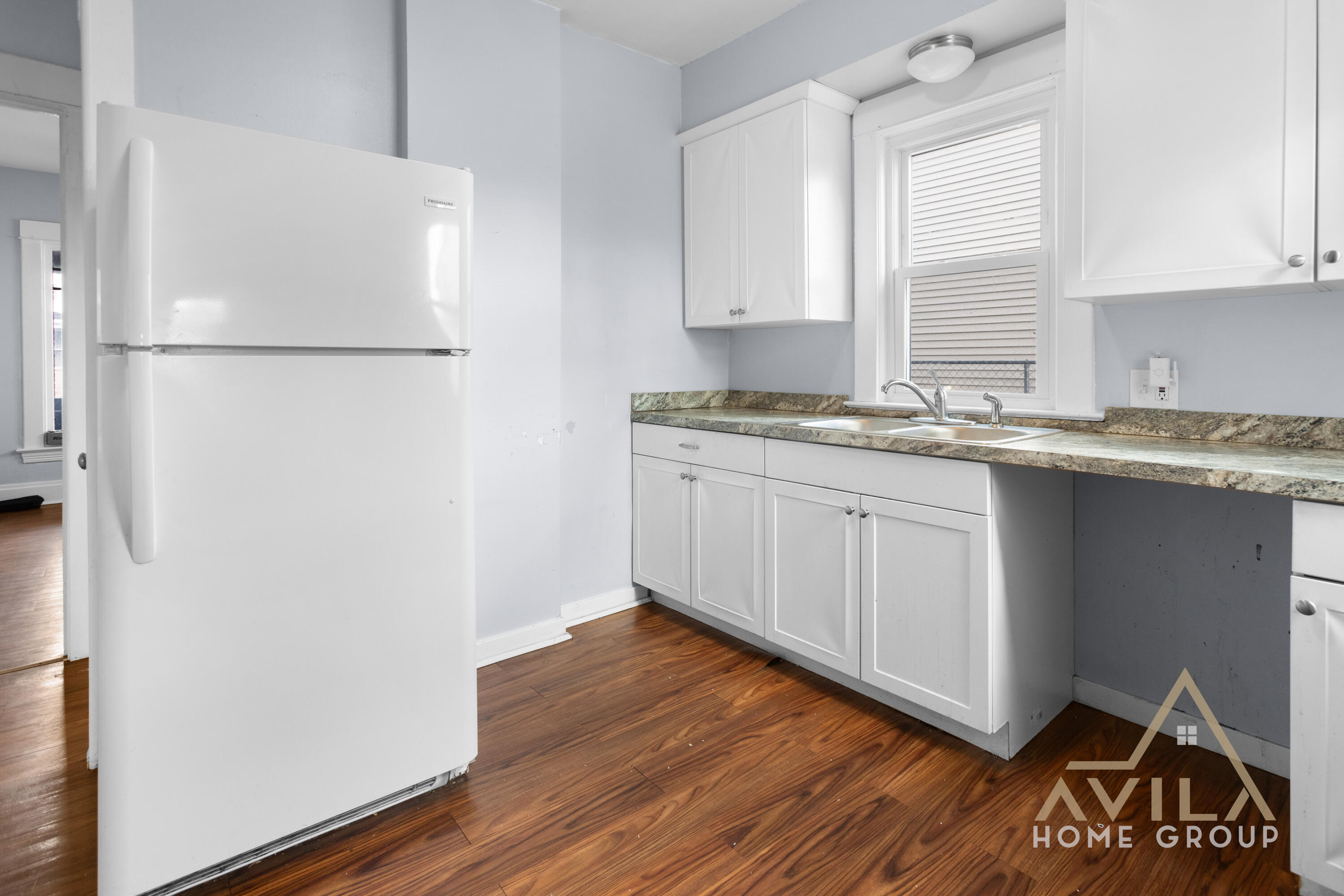 452 Howard Street SE Grand Rapids MI 49507