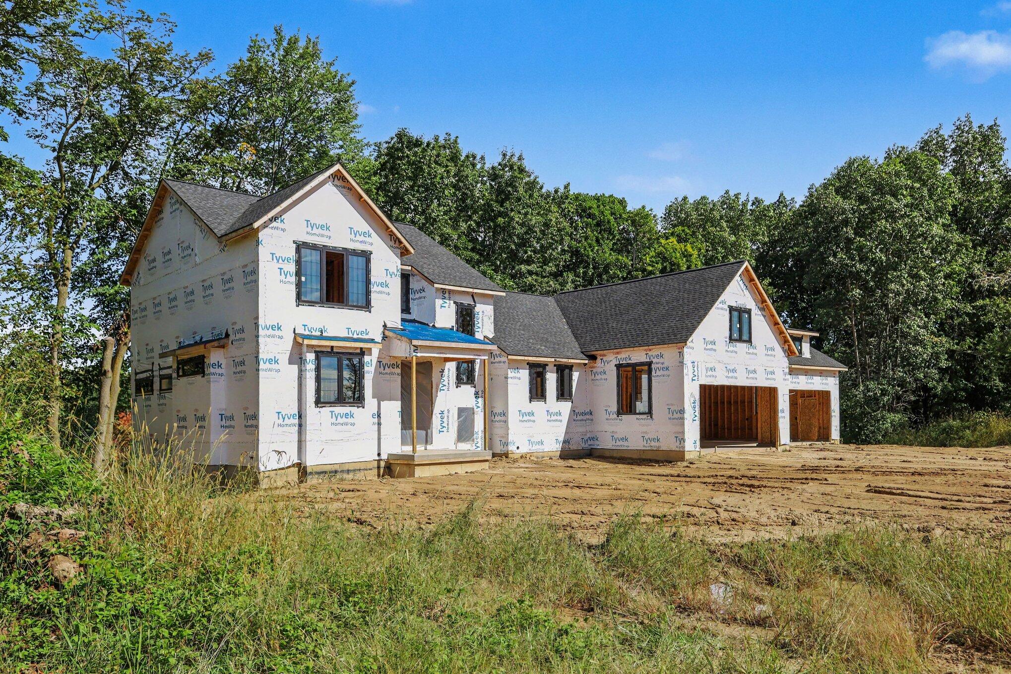 754 W Sedona Hills Court NE Grand Rapids MI 49525