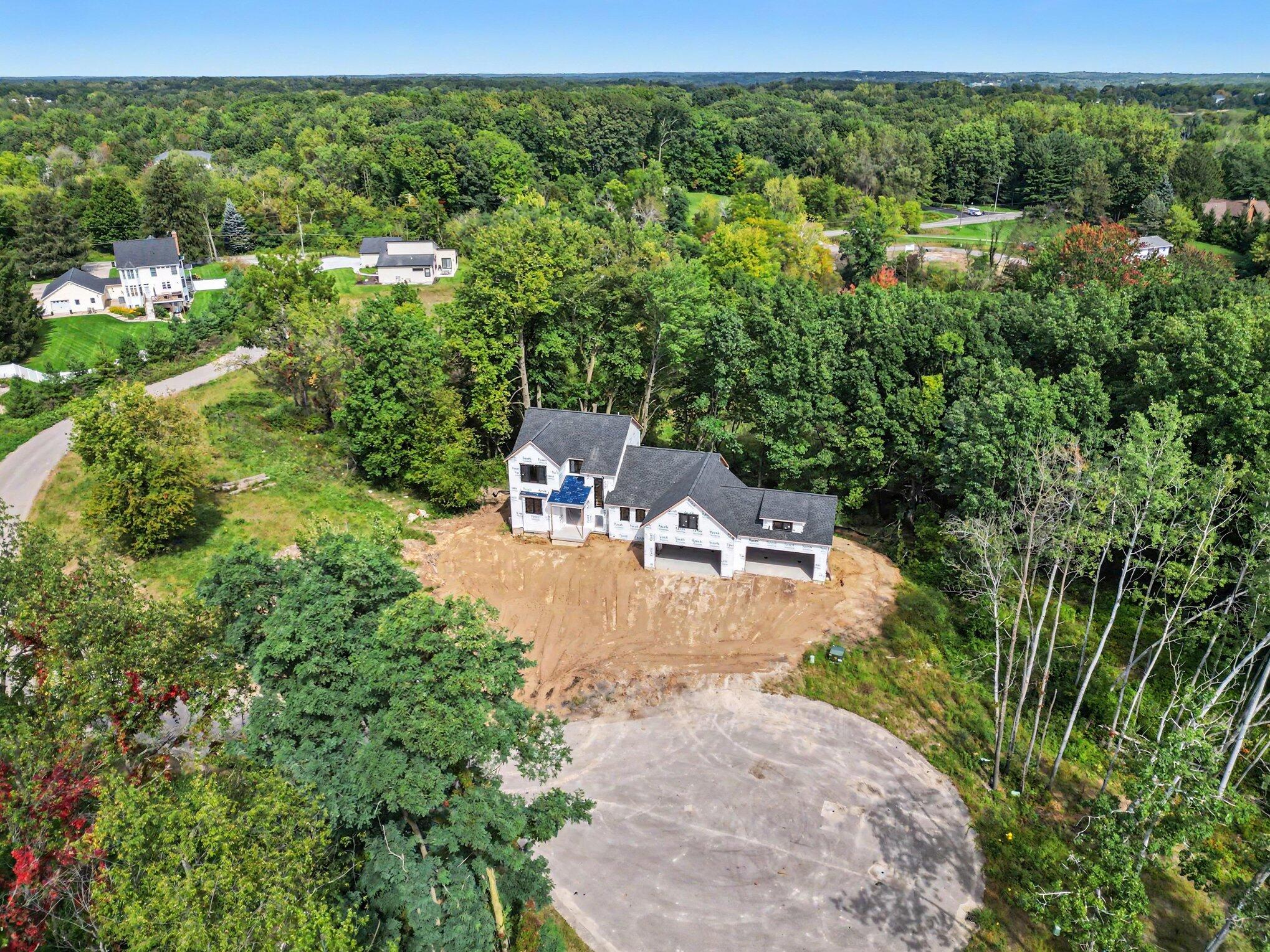 754 W Sedona Hills Court NE Grand Rapids MI 49525