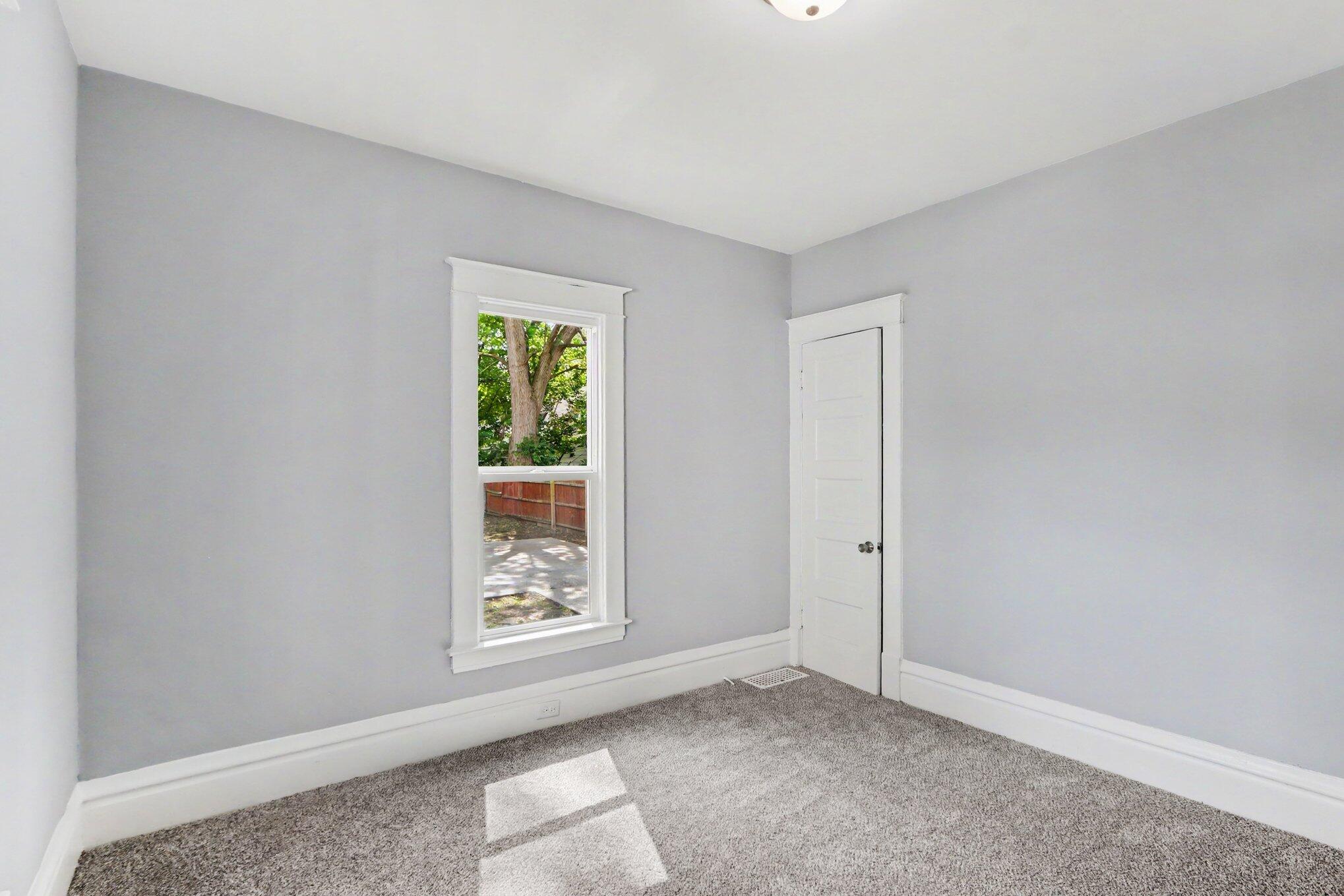 1117 Mills Street Kalamazoo MI 49001