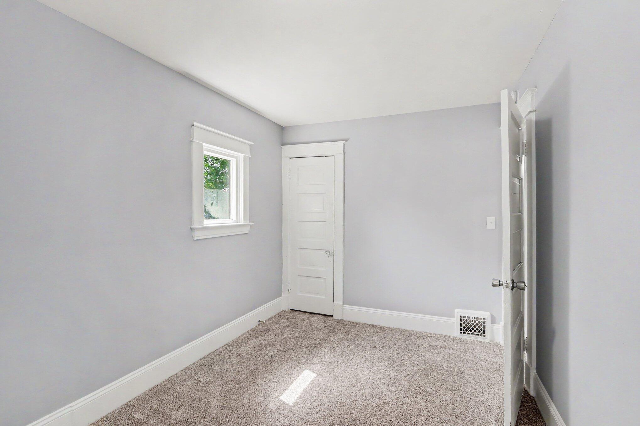 1117 Mills Street Kalamazoo MI 49001