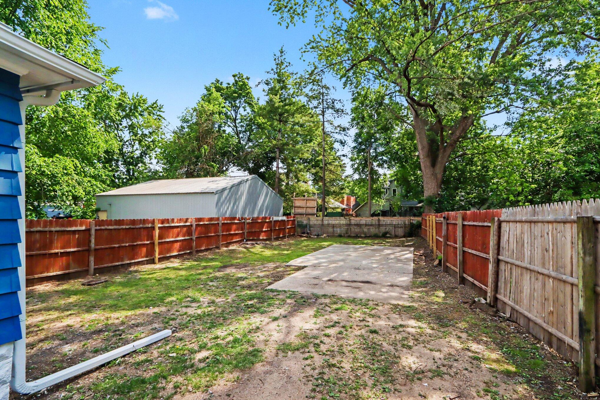 1117 Mills Street Kalamazoo MI 49001