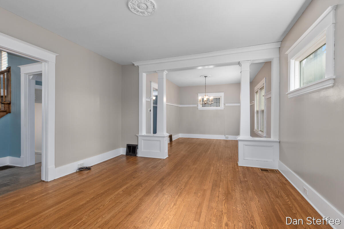 1010 Tamarack Avenue NW Grand Rapids MI 49504