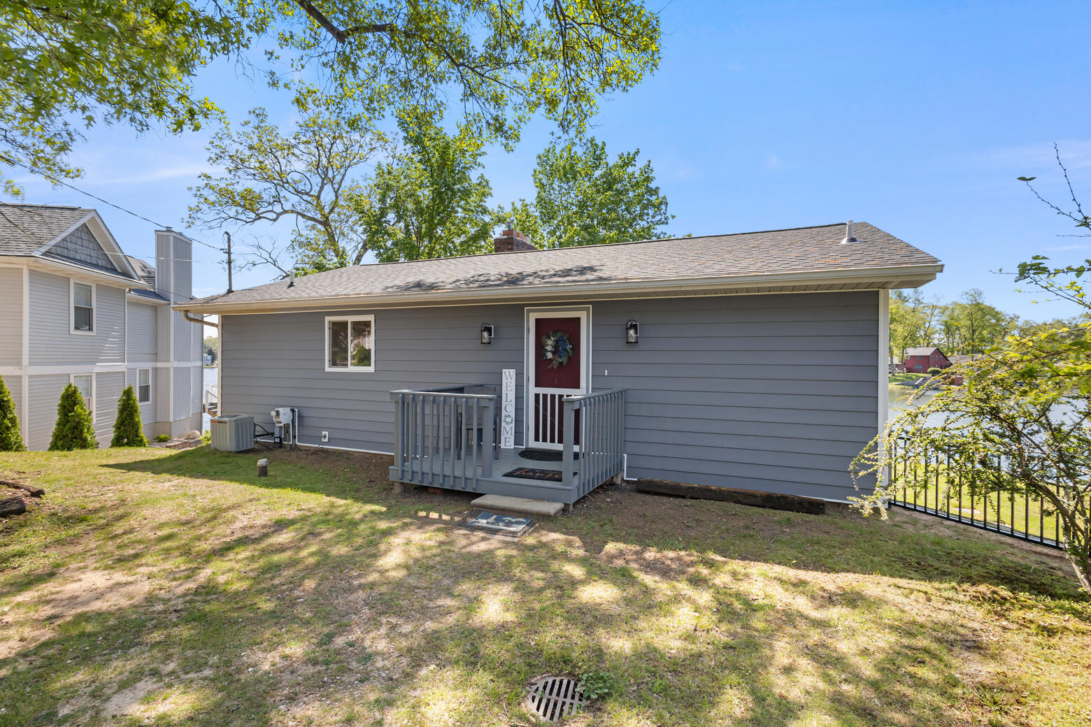 1304 N Eagle Lake Drive Kalamazoo MI 49009