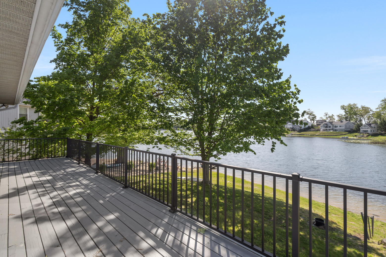 1304 N Eagle Lake Drive Kalamazoo MI 49009