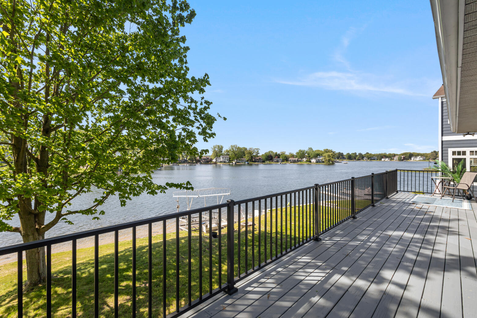 1304 N Eagle Lake Drive Kalamazoo MI 49009