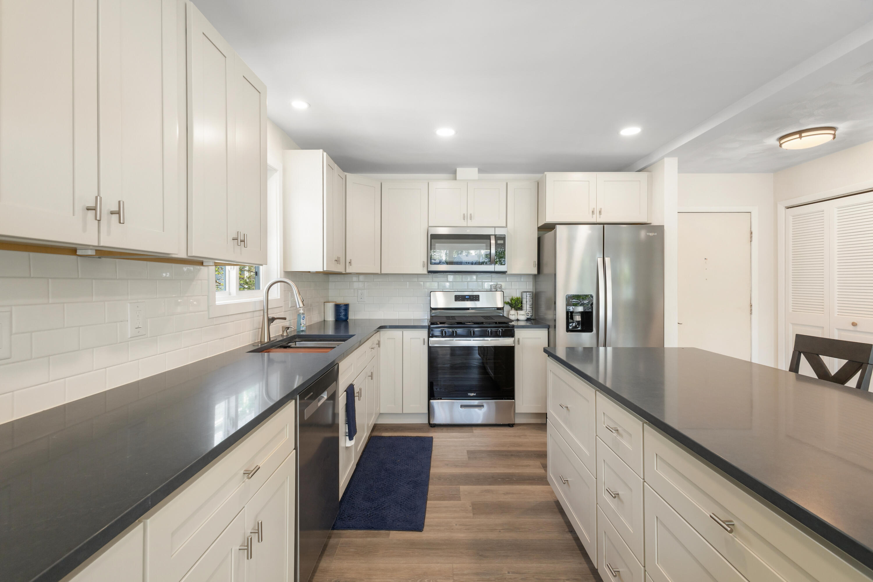 1304 N Eagle Lake Drive Kalamazoo MI 49009