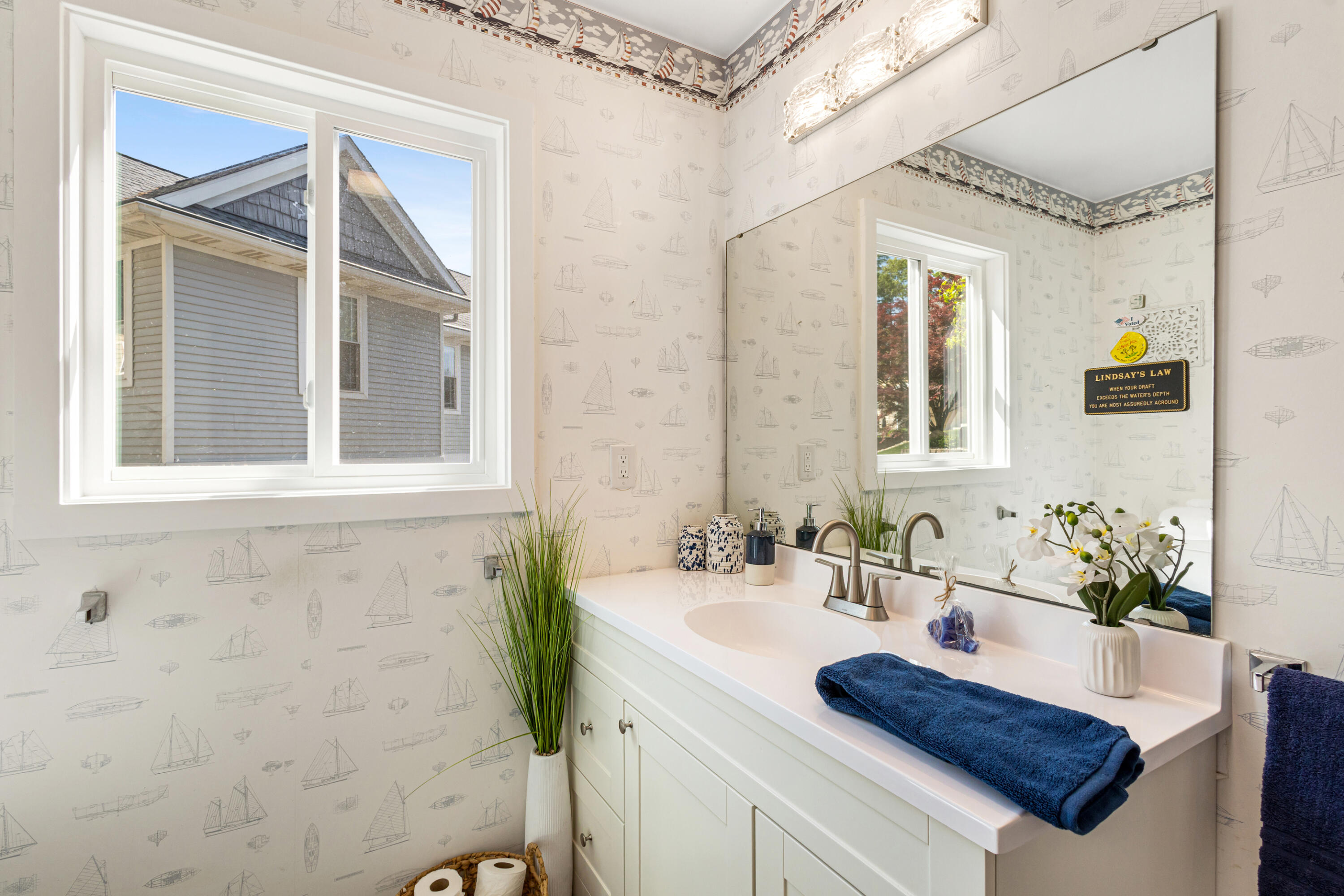 1304 N Eagle Lake Drive Kalamazoo MI 49009