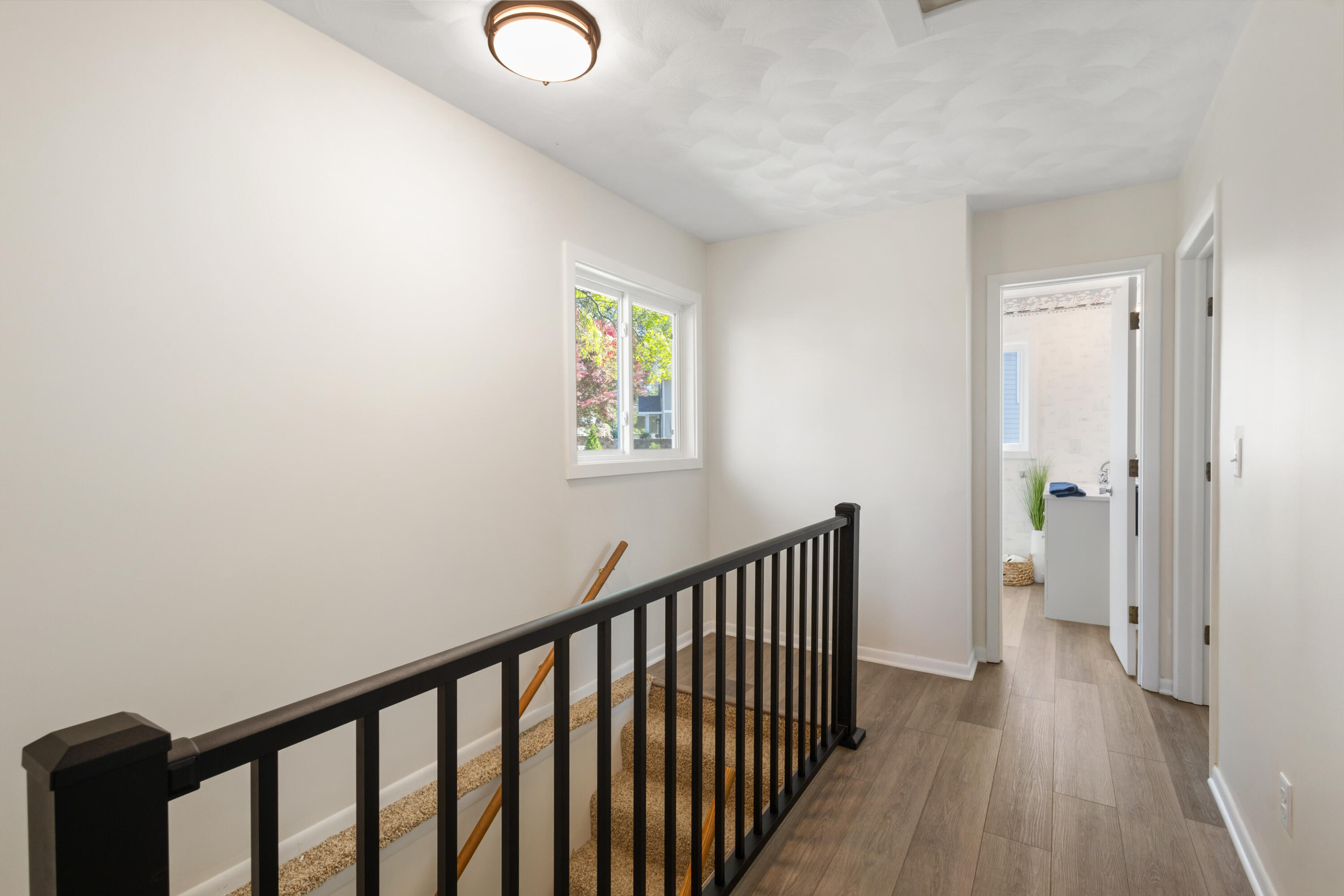 1304 N Eagle Lake Drive Kalamazoo MI 49009
