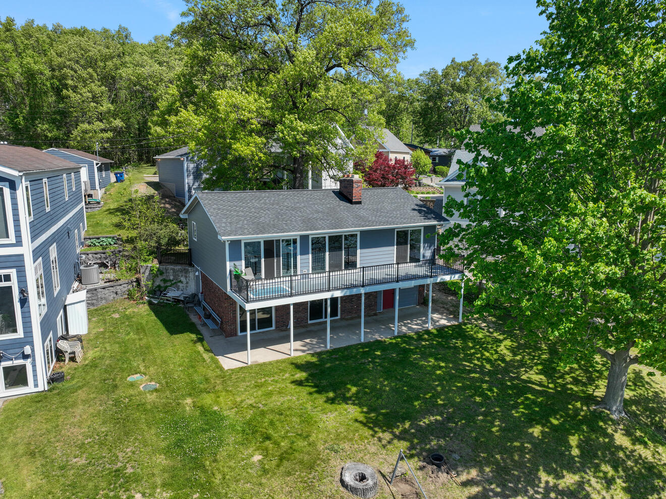 1304 N Eagle Lake Drive Kalamazoo MI 49009