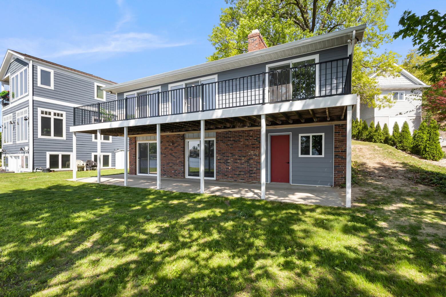 1304 N Eagle Lake Drive Kalamazoo MI 49009